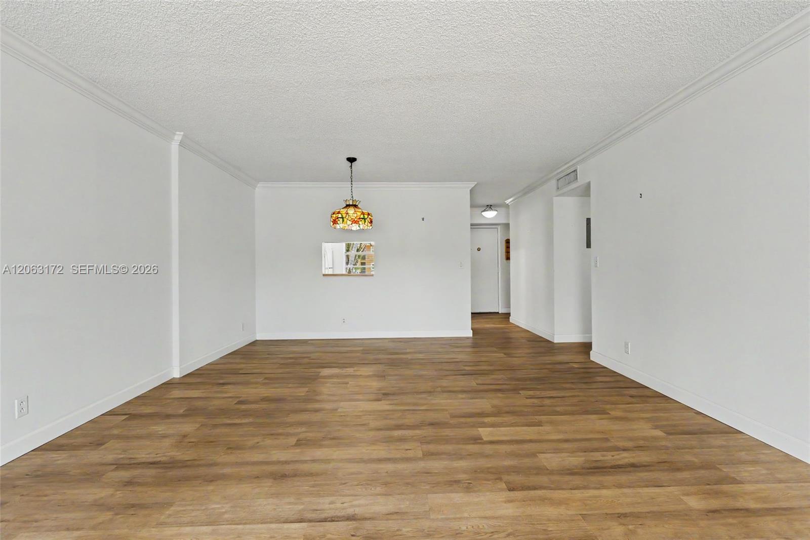 414 SE 10TH #103, Dania Beach FL 33004