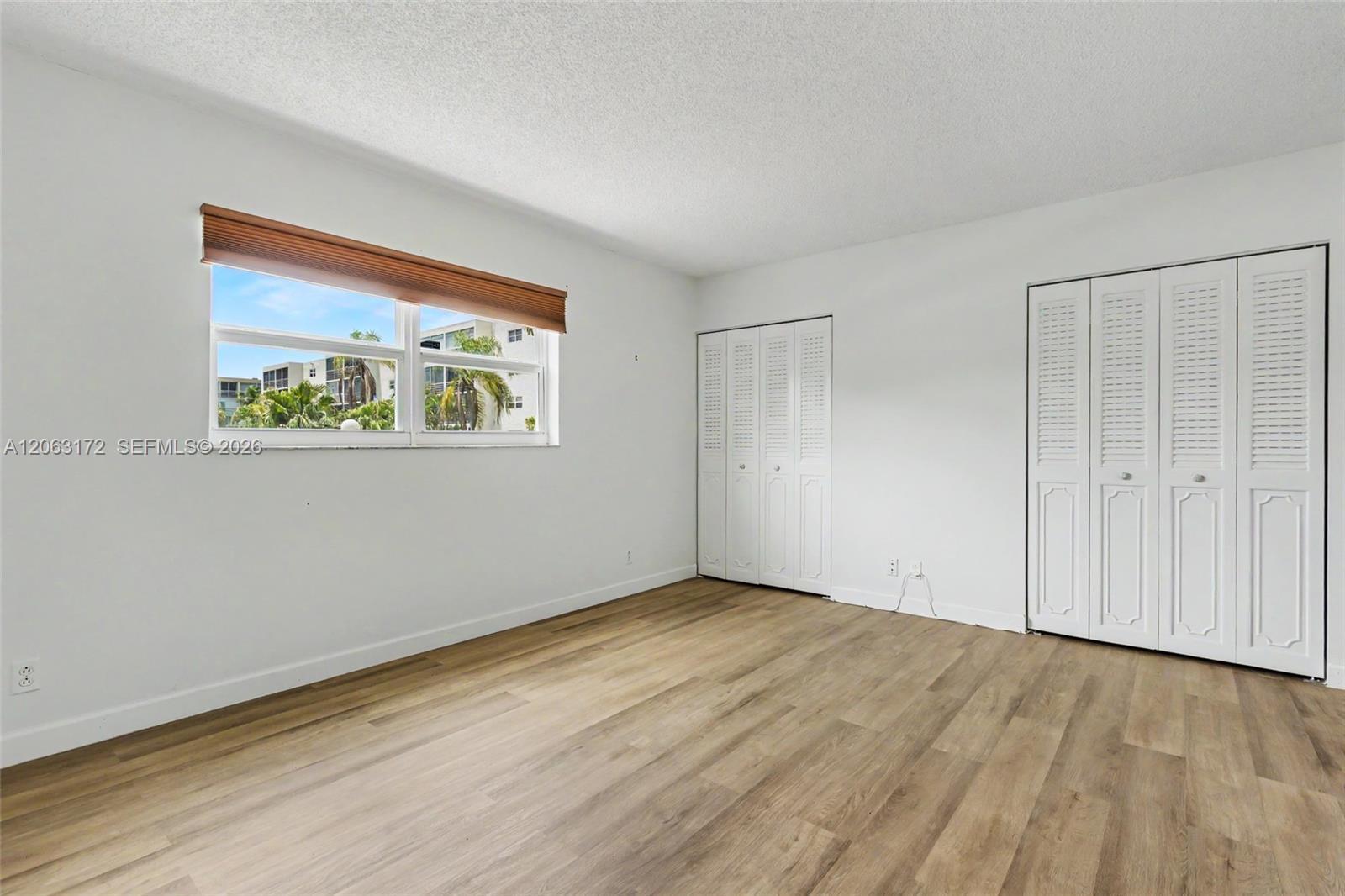 414 SE 10TH #103, Dania Beach FL 33004
