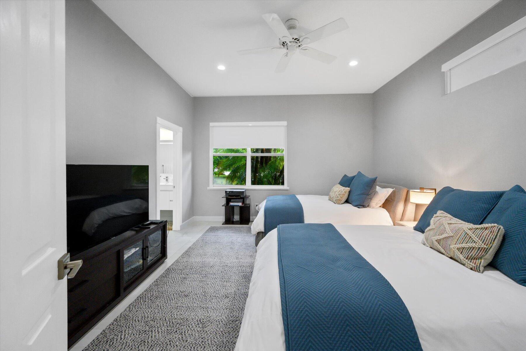 2135 Windsock, Wellington FL 33414