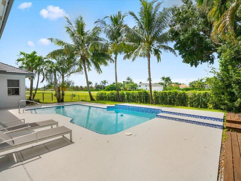 2135 Windsock, Wellington FL 33414