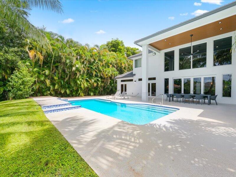 2135 Windsock, Wellington FL 33414