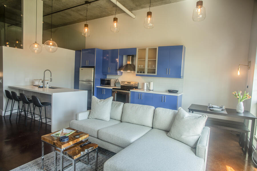 185 NE 4TH #204, Delray Beach FL 33483