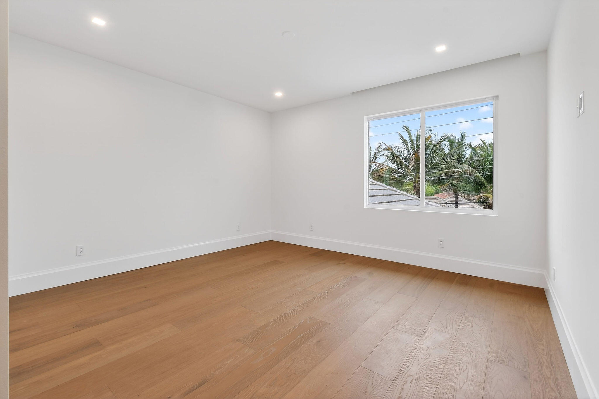 192 RIVER, Tequesta FL 33469