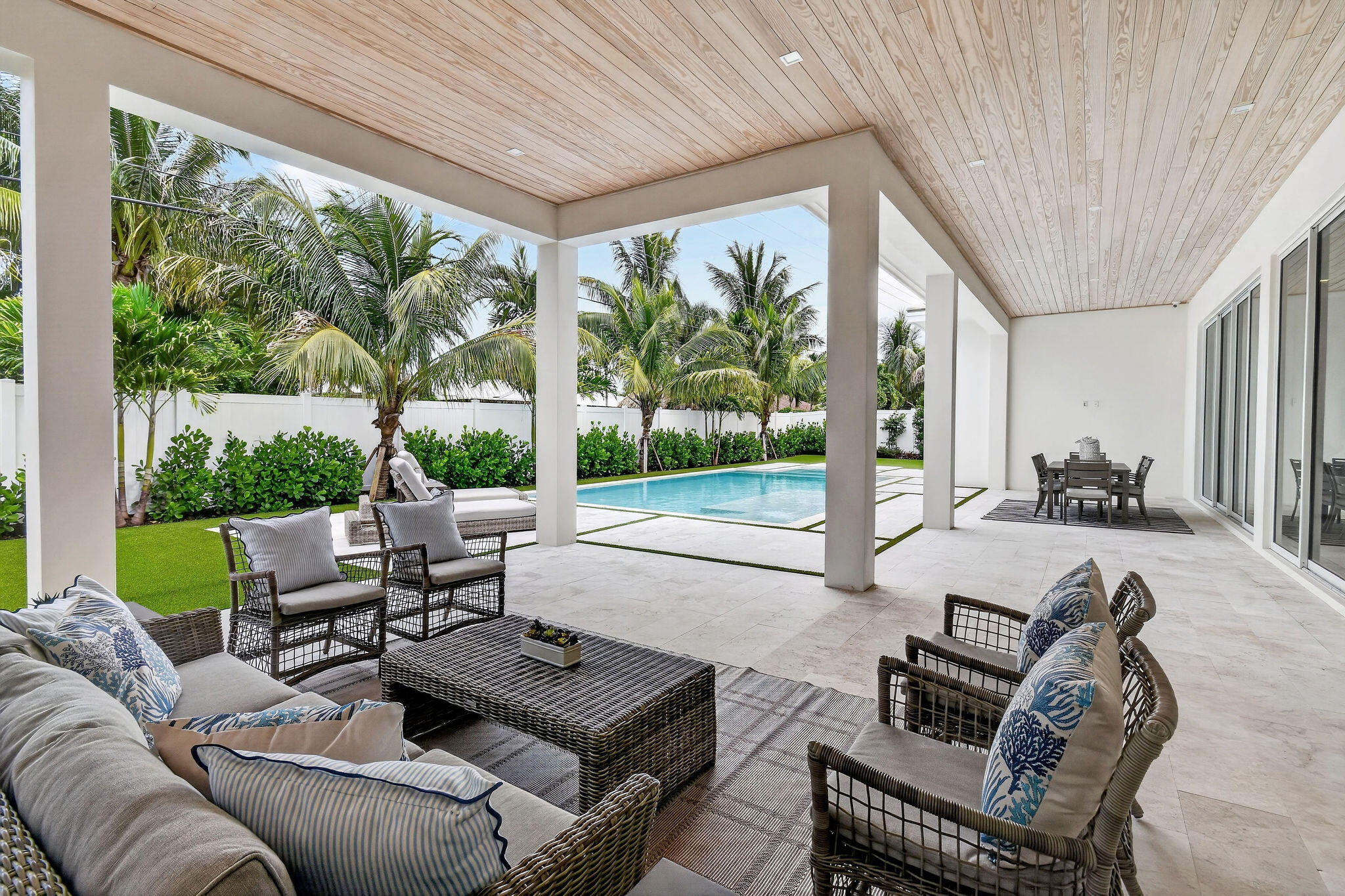 192 RIVER, Tequesta FL 33469