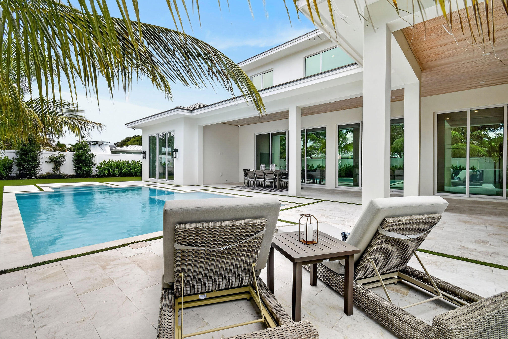 192 RIVER, Tequesta FL 33469