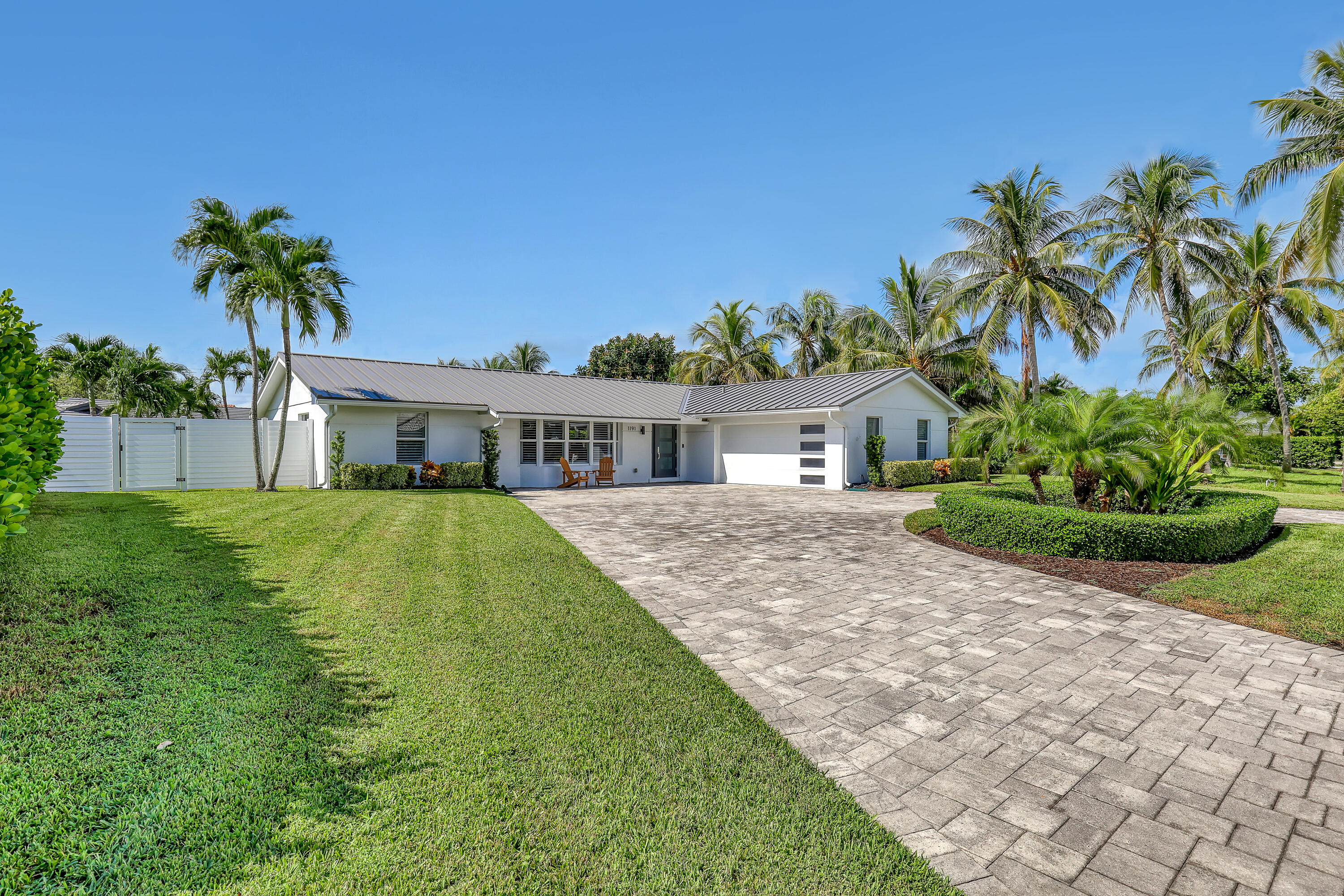 1191 BIMINI, Singer Island FL 33404