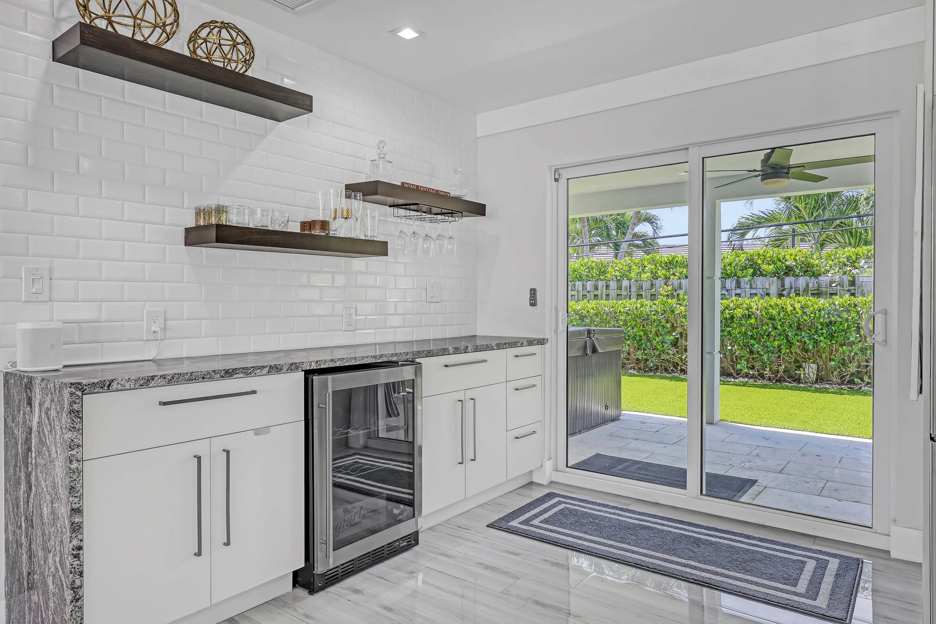 1191 BIMINI, Singer Island FL 33404