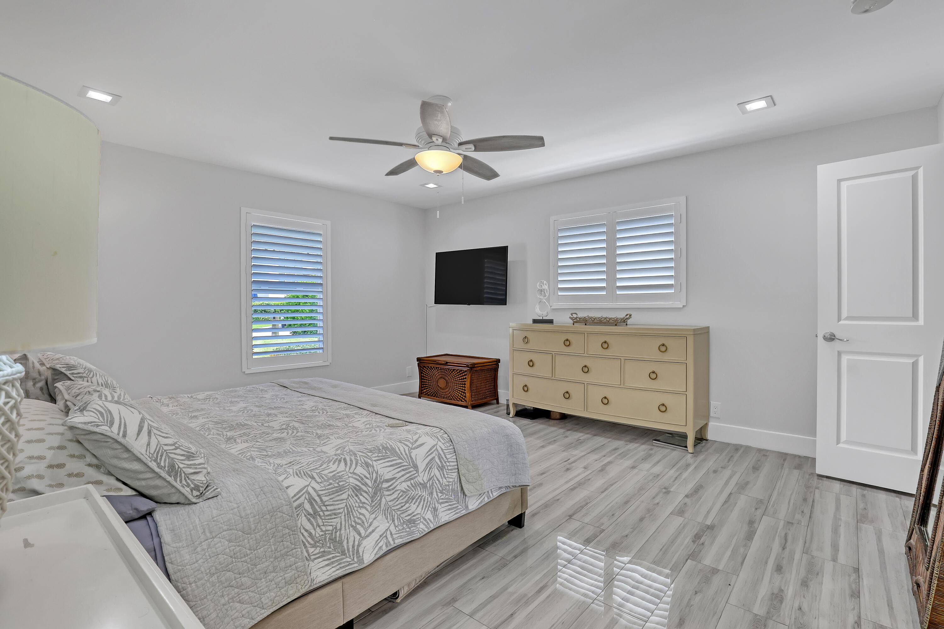 1191 BIMINI, Singer Island FL 33404