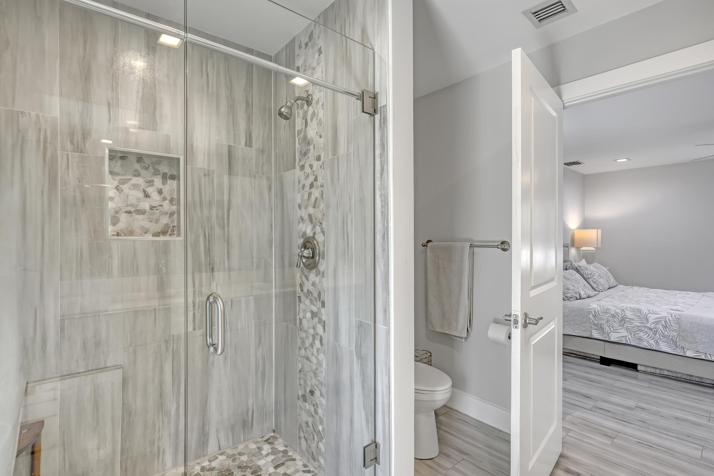 1191 BIMINI, Singer Island FL 33404