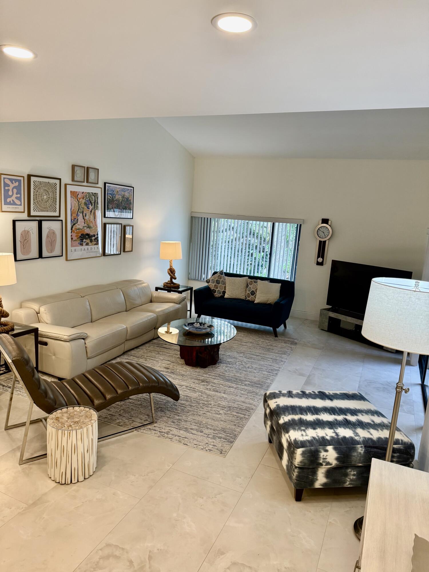 1640 Twelve Oaks #305, North Palm Beach FL 33408