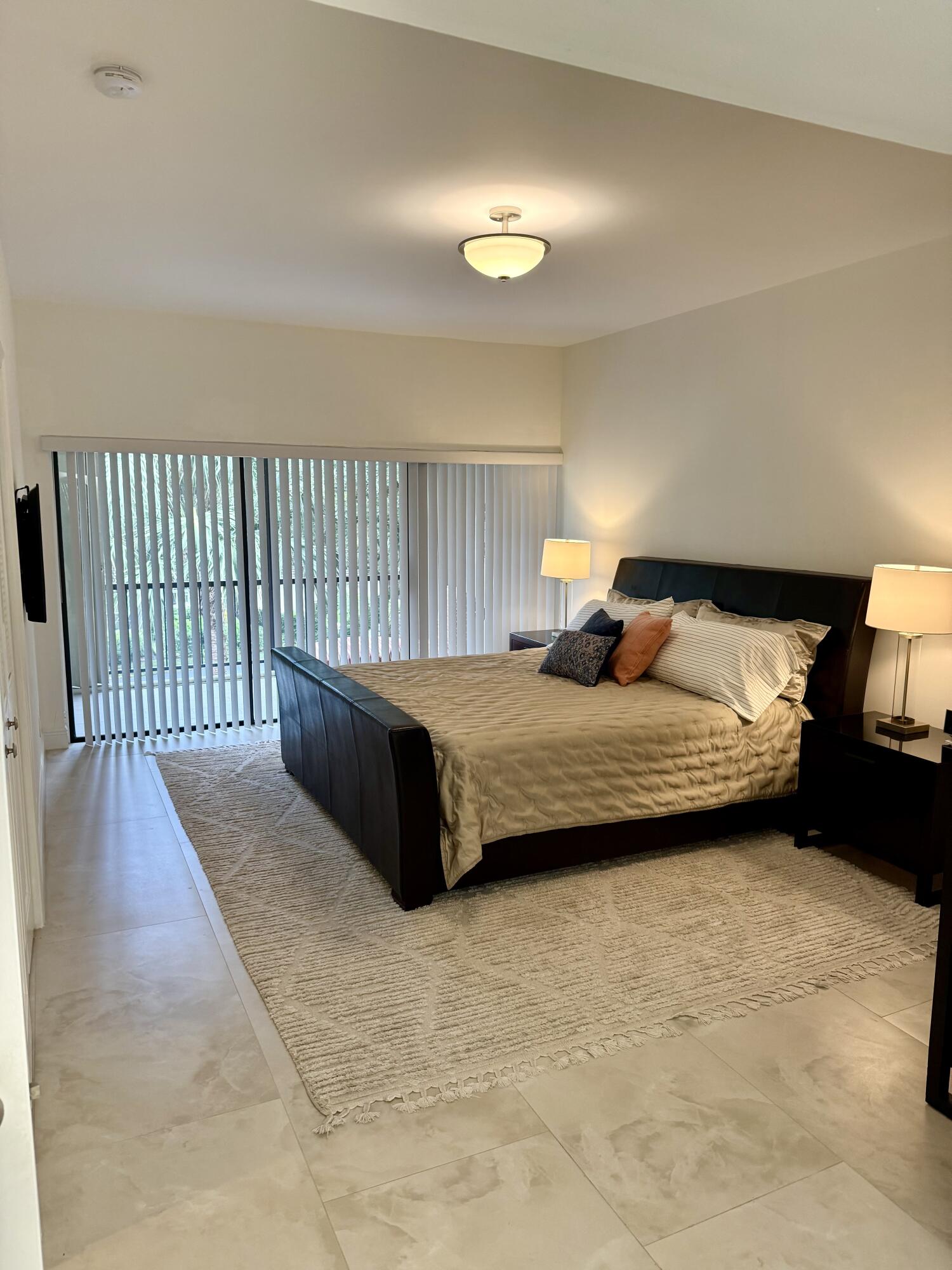 1640 Twelve Oaks #305, North Palm Beach FL 33408