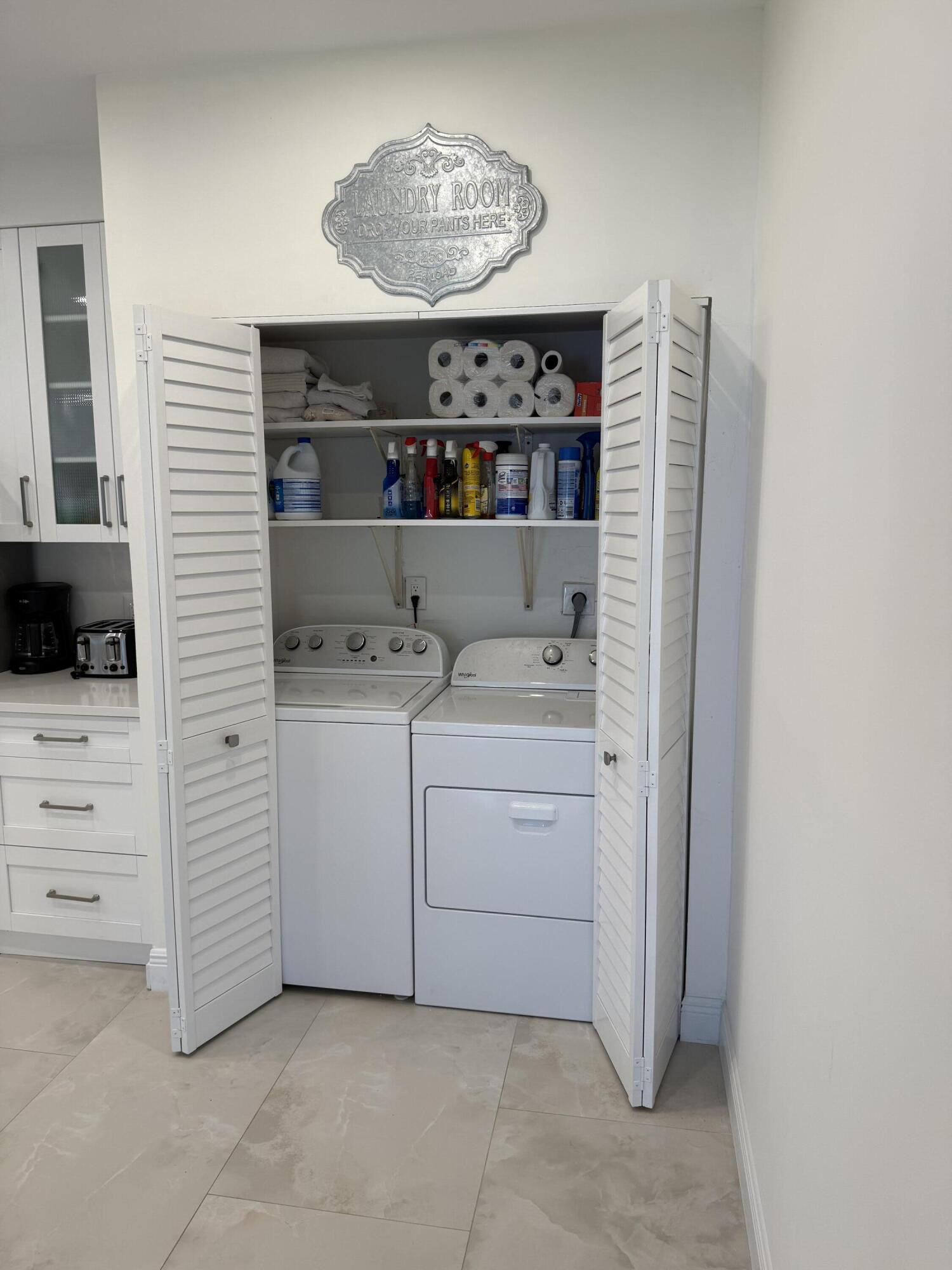 1640 Twelve Oaks #305, North Palm Beach FL 33408