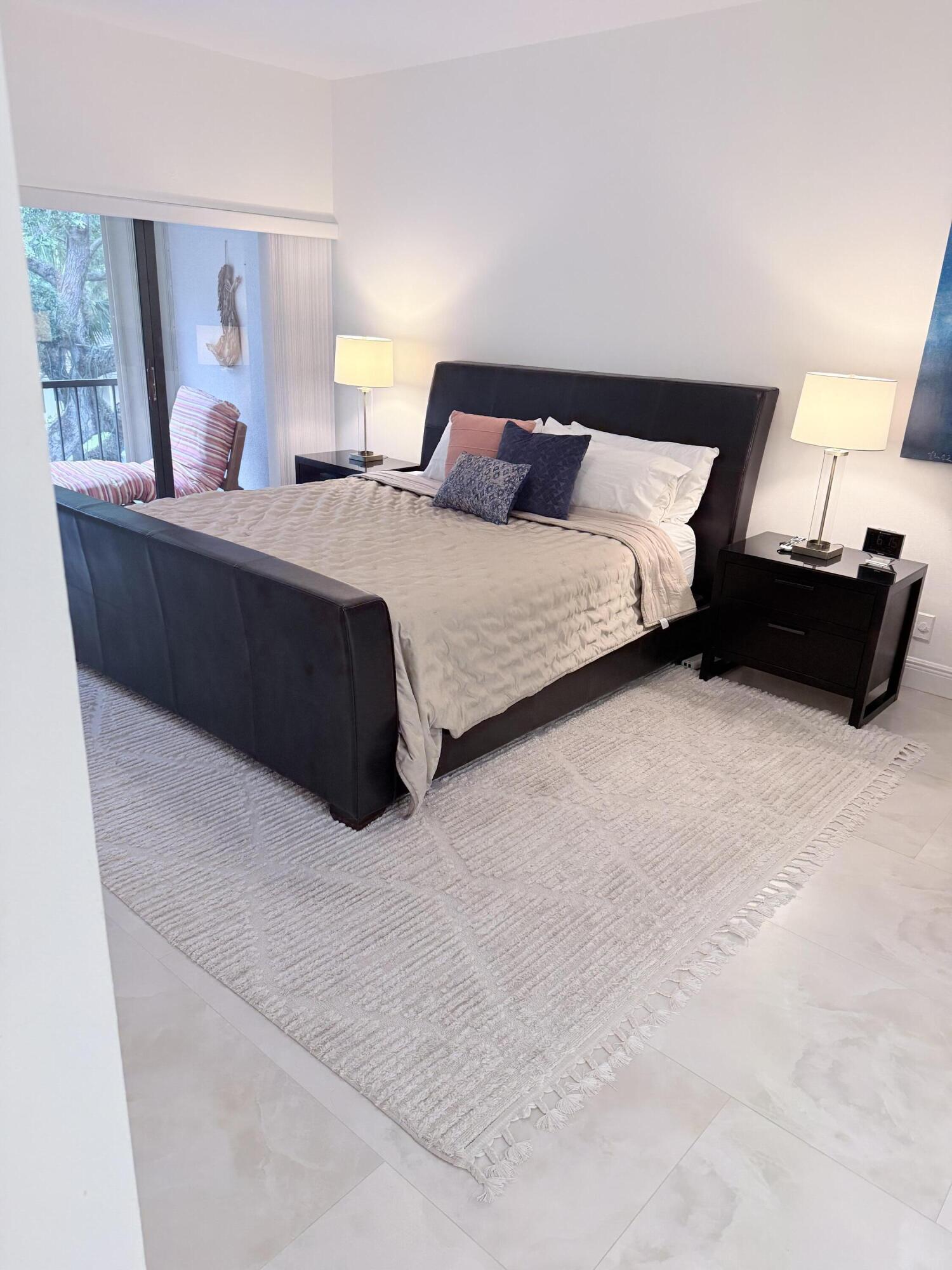1640 Twelve Oaks #305, North Palm Beach FL 33408