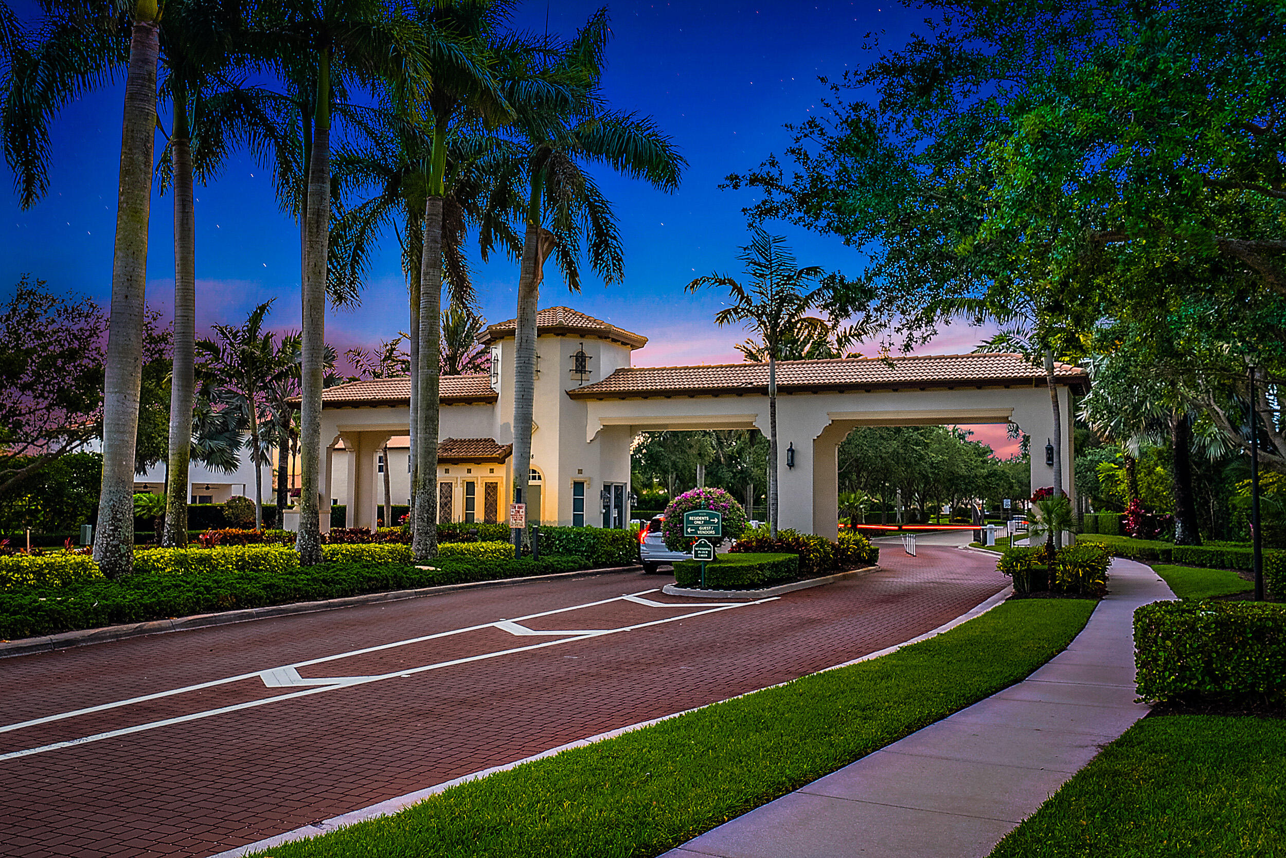 148 Behring, Jupiter FL 33458