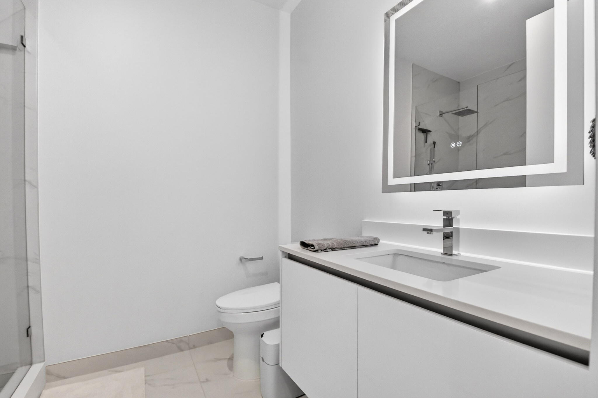 220 Lake Shore #1708, Lake Park FL 33403