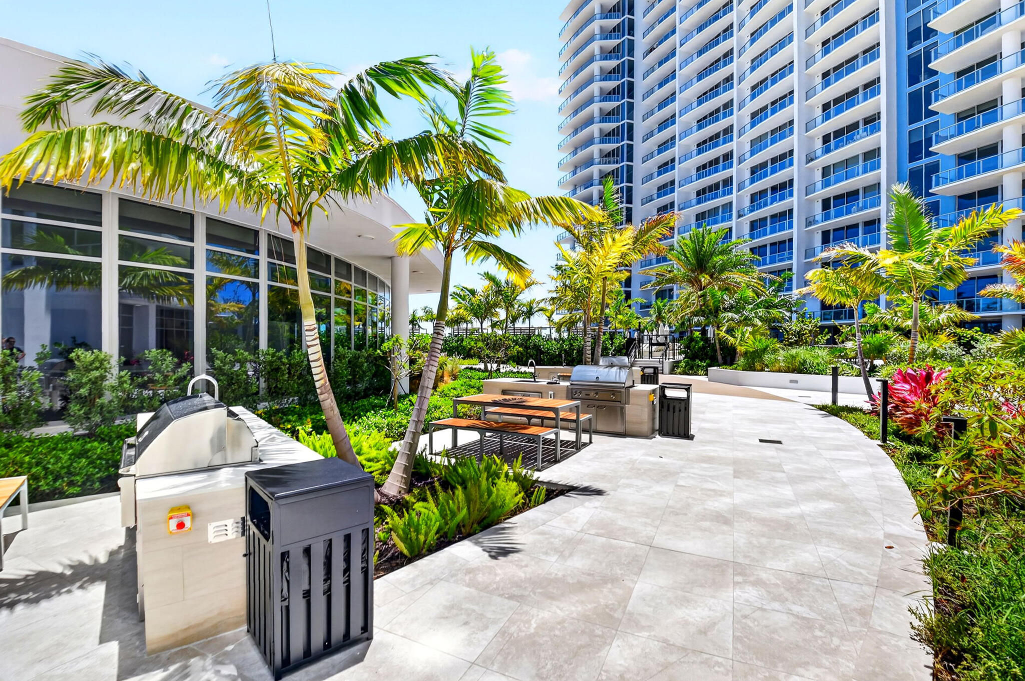 220 Lake Shore #1708, Lake Park FL 33403