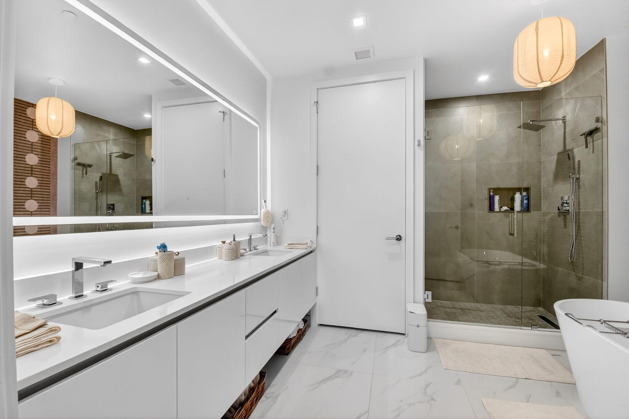 220 Lake Shore #1708, Lake Park FL 33403