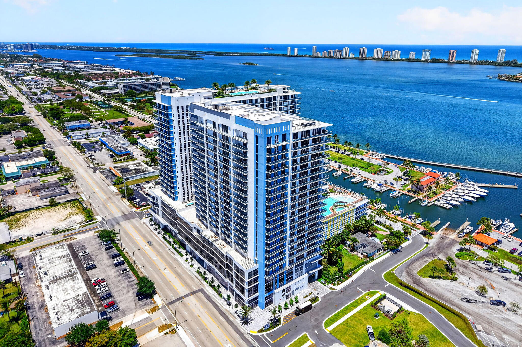 220 Lake Shore #1708, Lake Park FL 33403