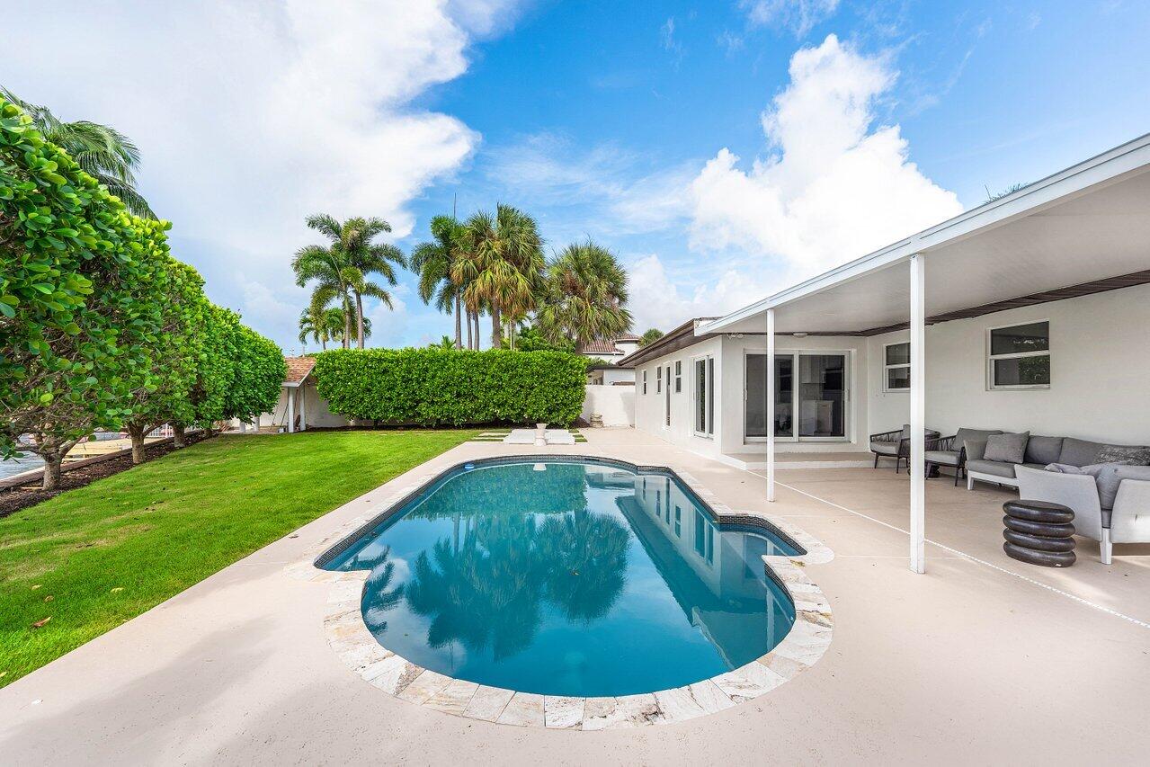 638 Shore, Boynton Beach FL 33435