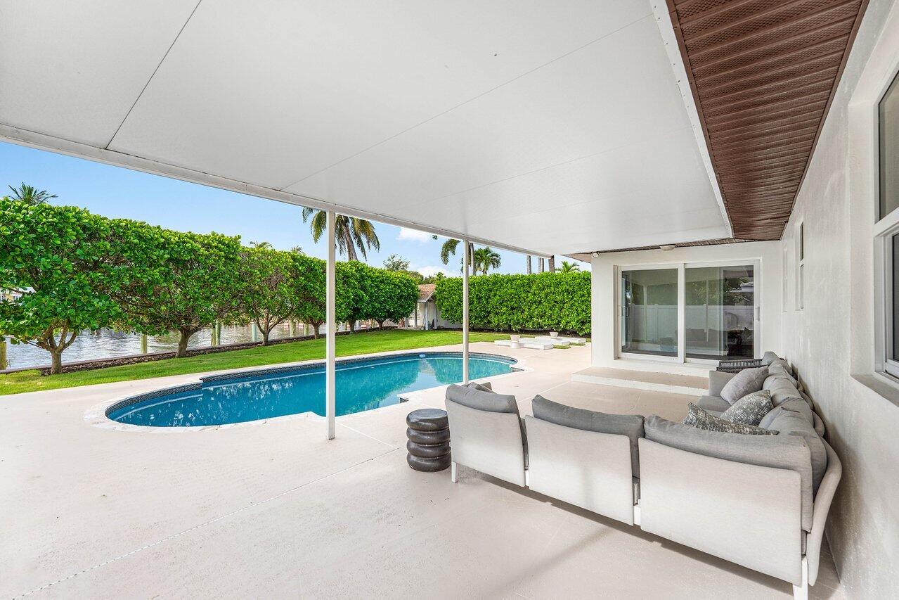 638 Shore, Boynton Beach FL 33435