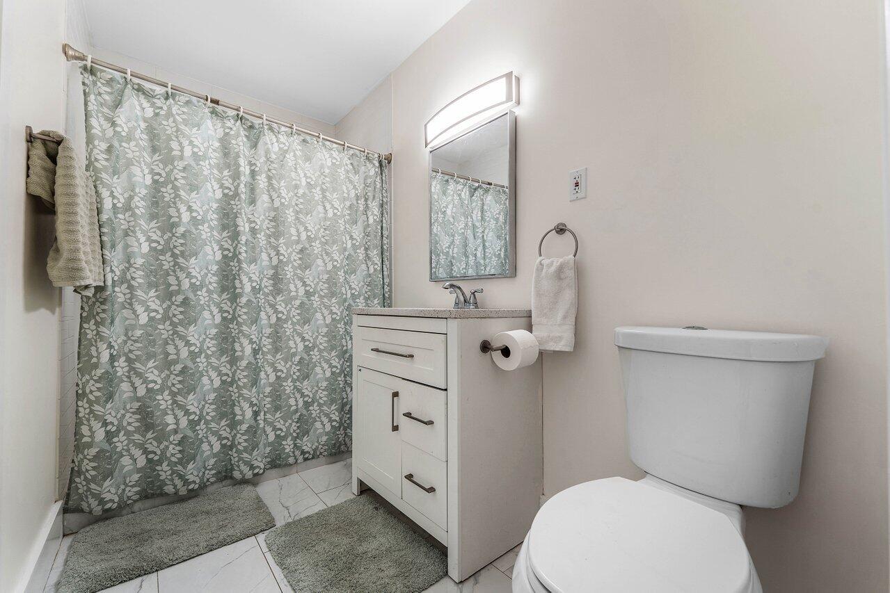 638 Shore, Boynton Beach FL 33435