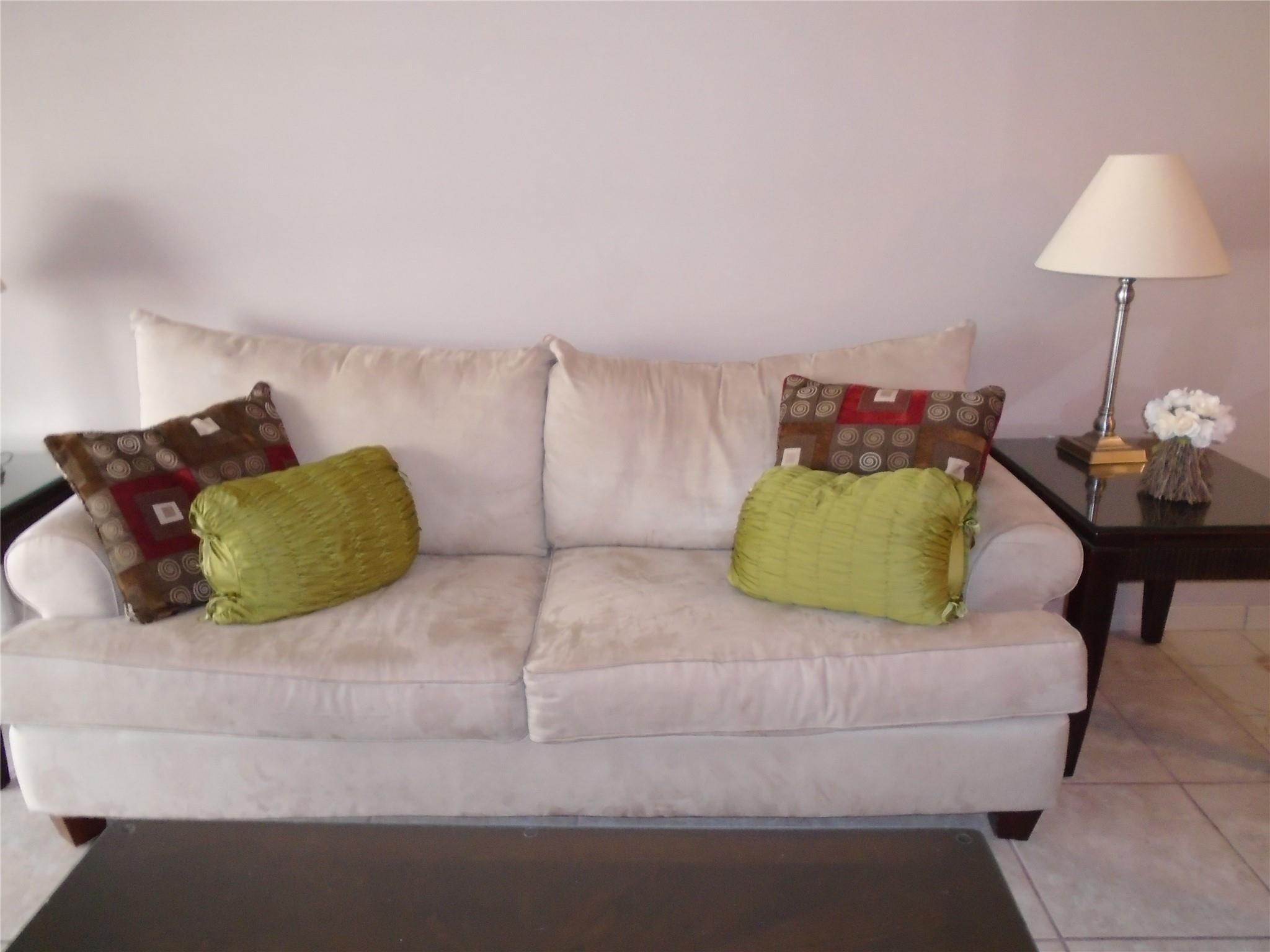3165 NE 48TH #110, Lighthouse Point FL 33064