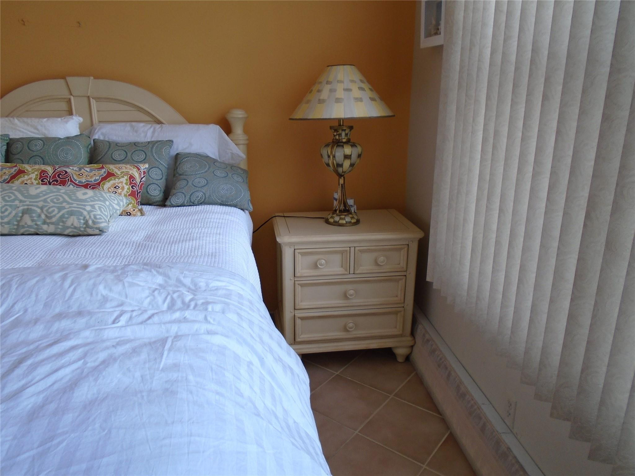 3165 NE 48TH #110, Lighthouse Point FL 33064