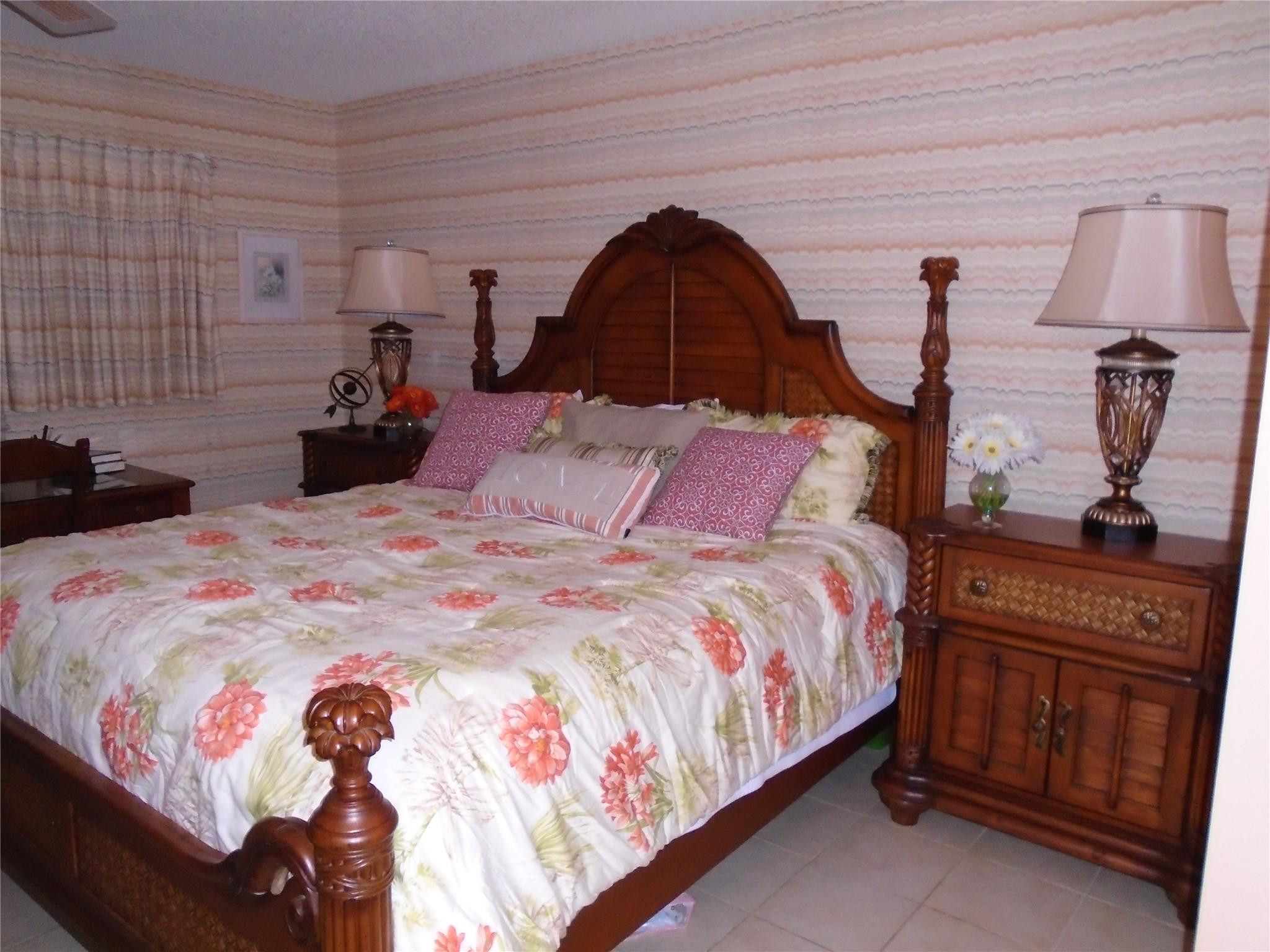 3165 NE 48TH #110, Lighthouse Point FL 33064