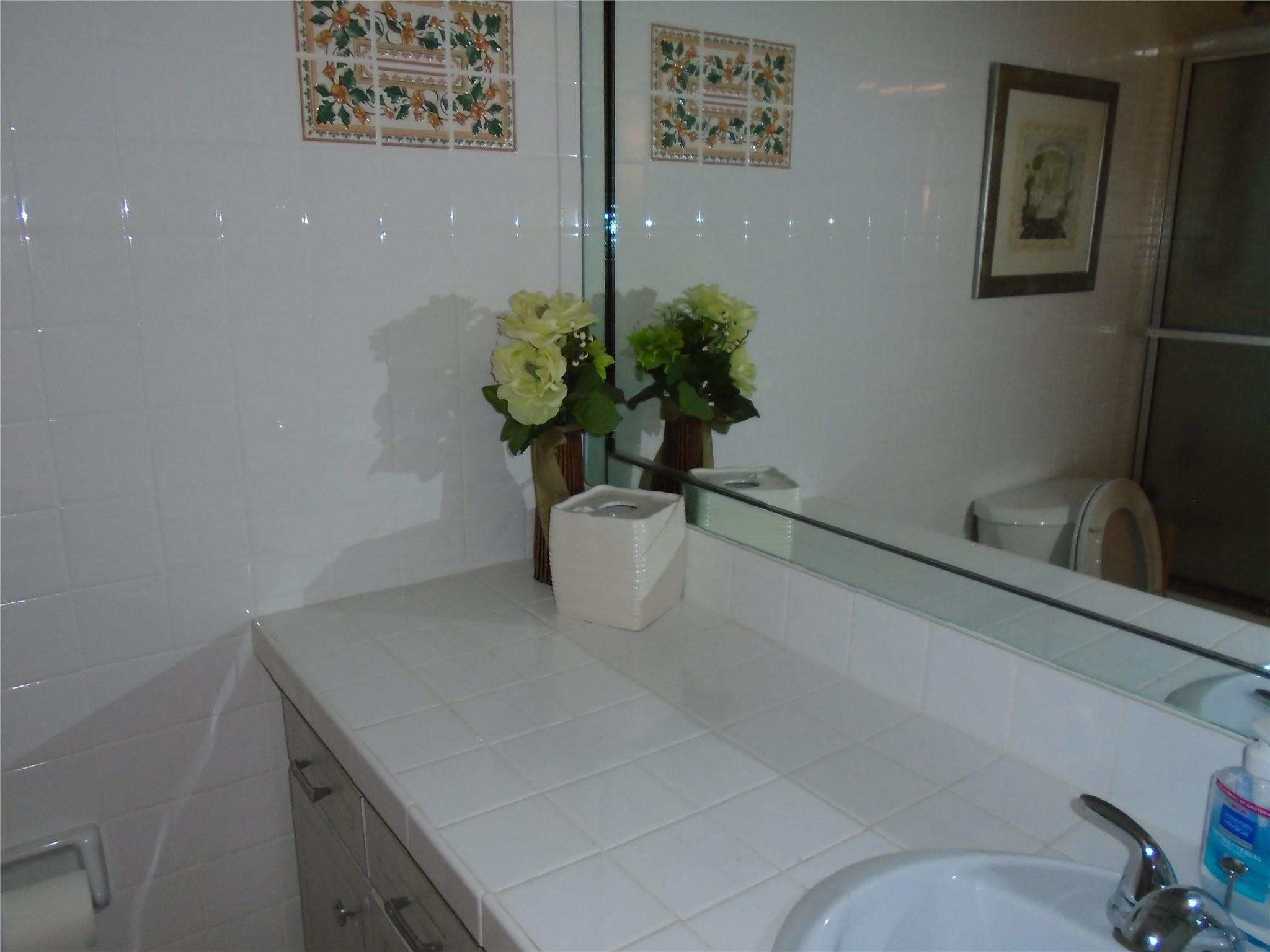 3165 NE 48TH #110, Lighthouse Point FL 33064
