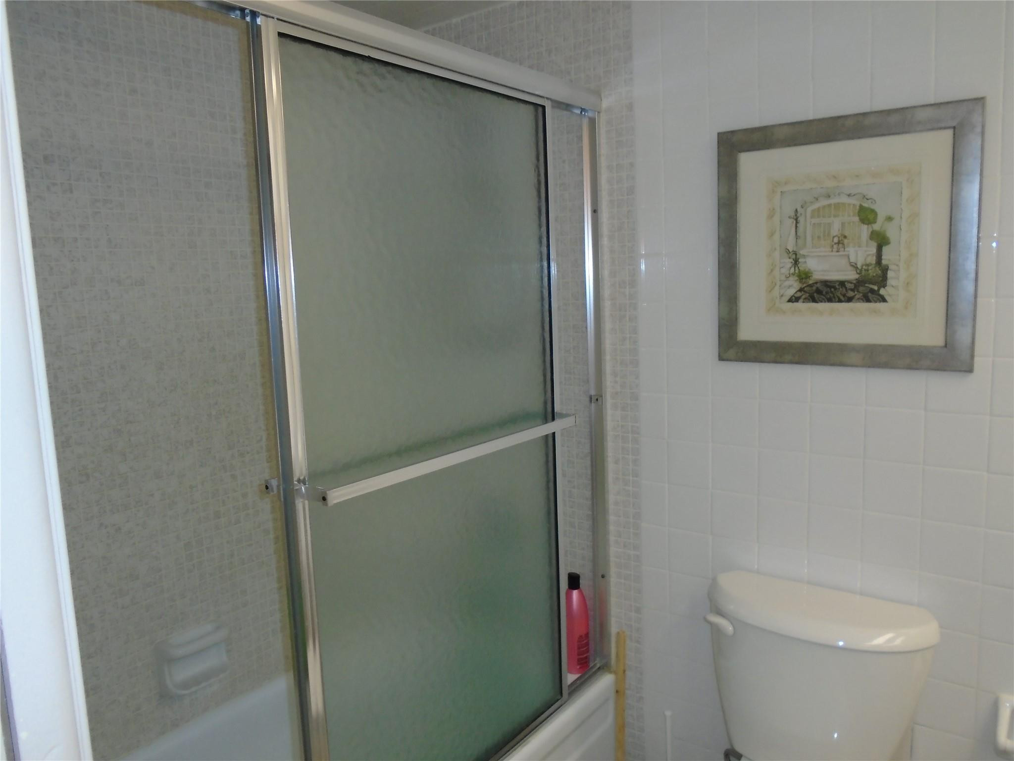 3165 NE 48TH #110, Lighthouse Point FL 33064