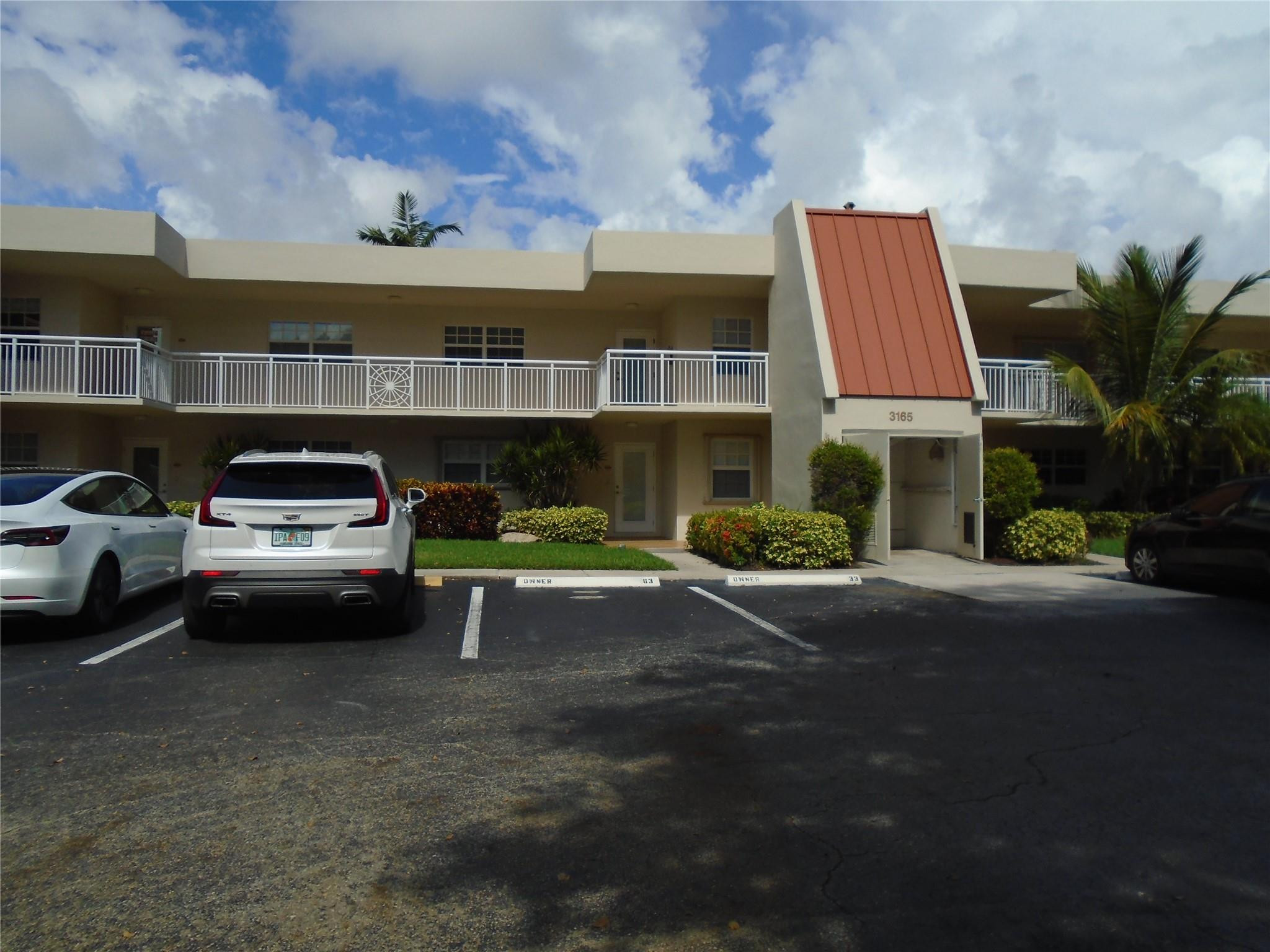 3165 NE 48TH #110, Lighthouse Point FL 33064