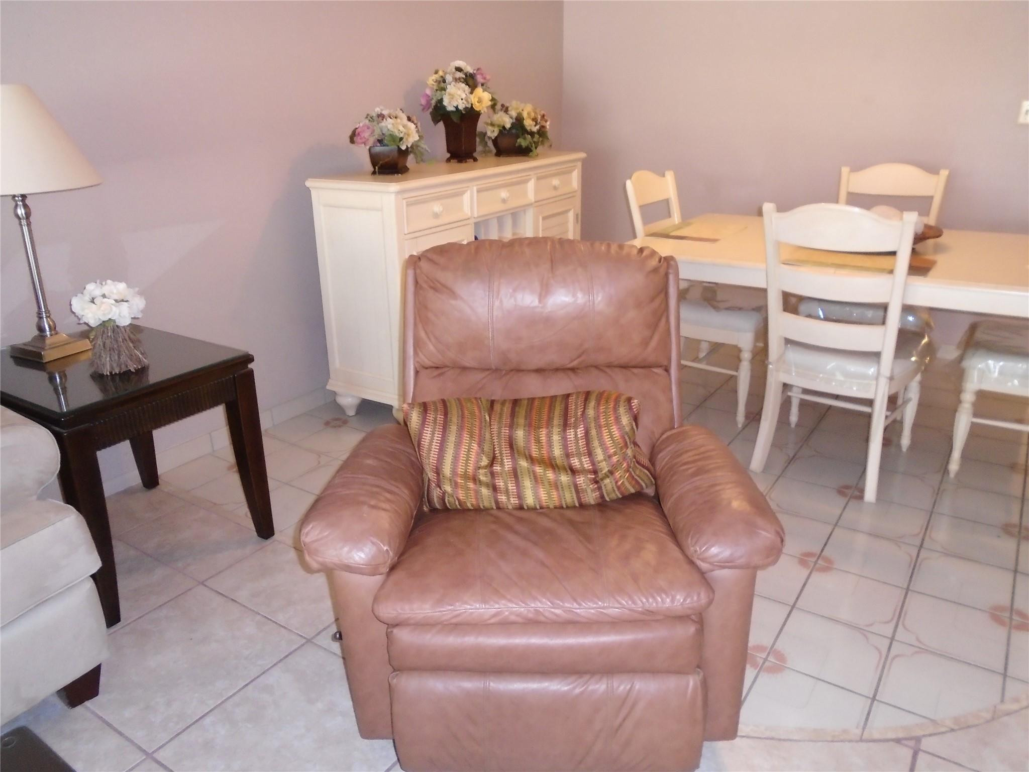 3165 NE 48TH #110, Lighthouse Point FL 33064