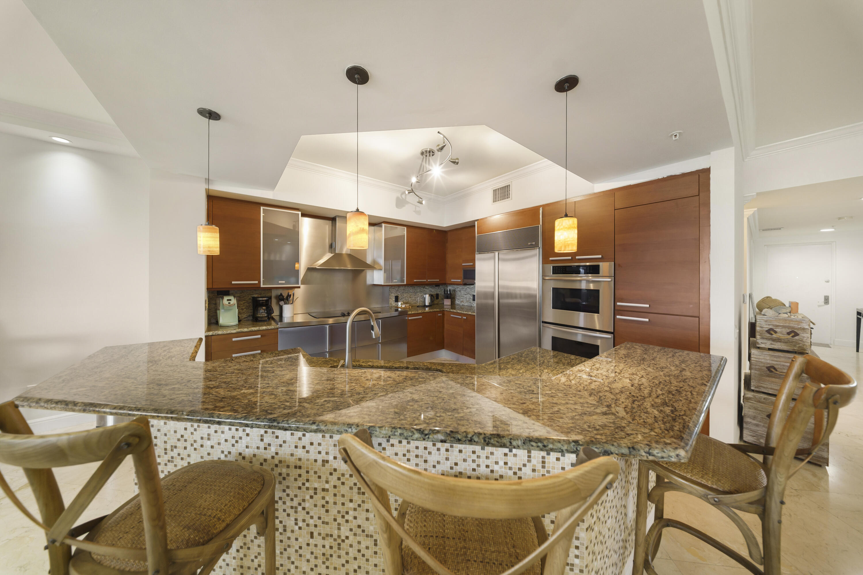 701 SE 21ST #302, Deerfield Beach FL 33441