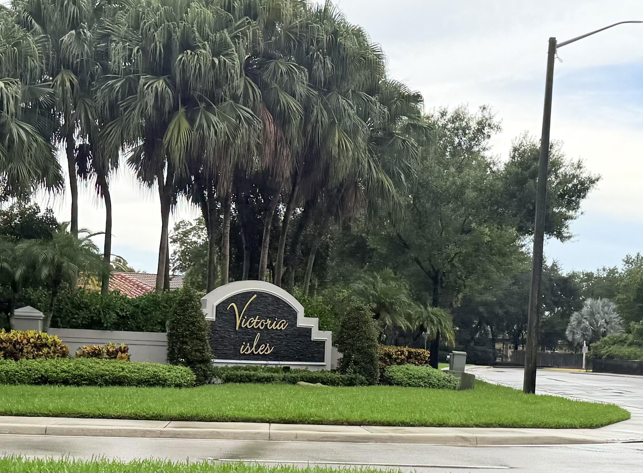 5738 NW 48TH, Coconut Creek FL 33073