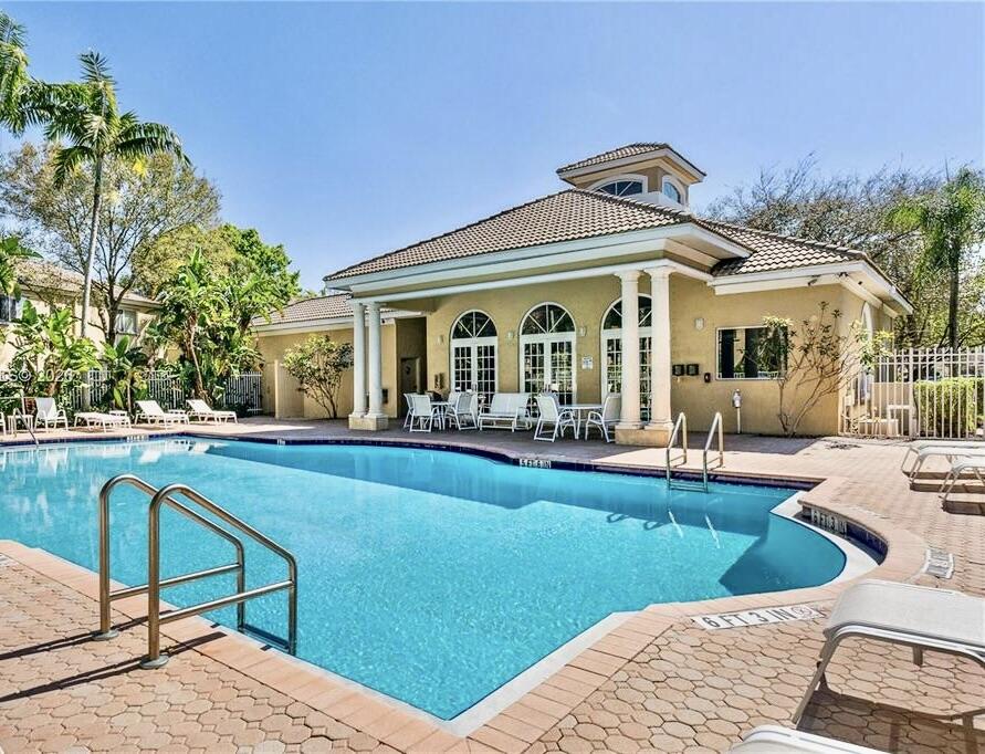 5738 NW 48TH, Coconut Creek FL 33073