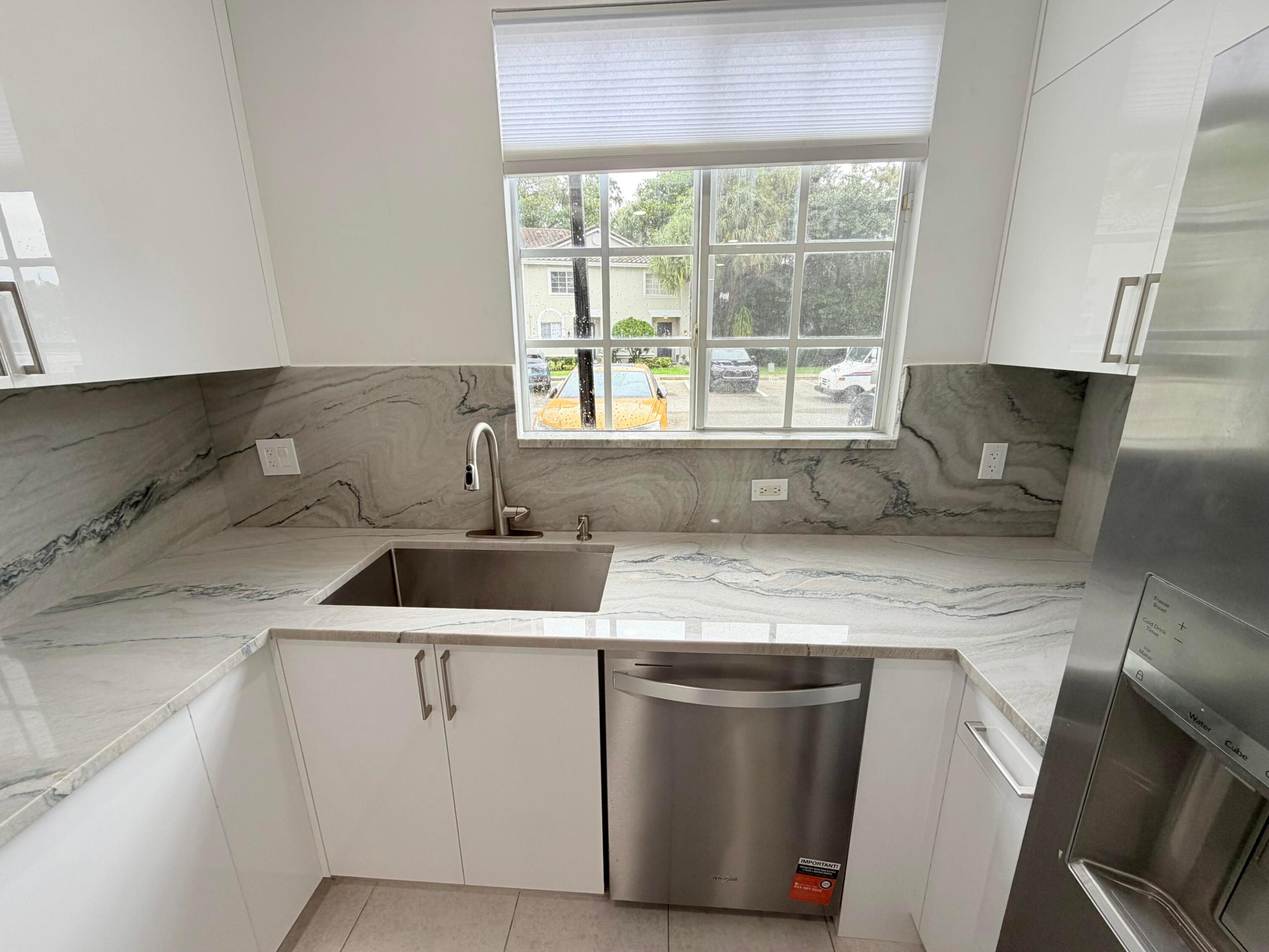 5738 NW 48TH, Coconut Creek FL 33073