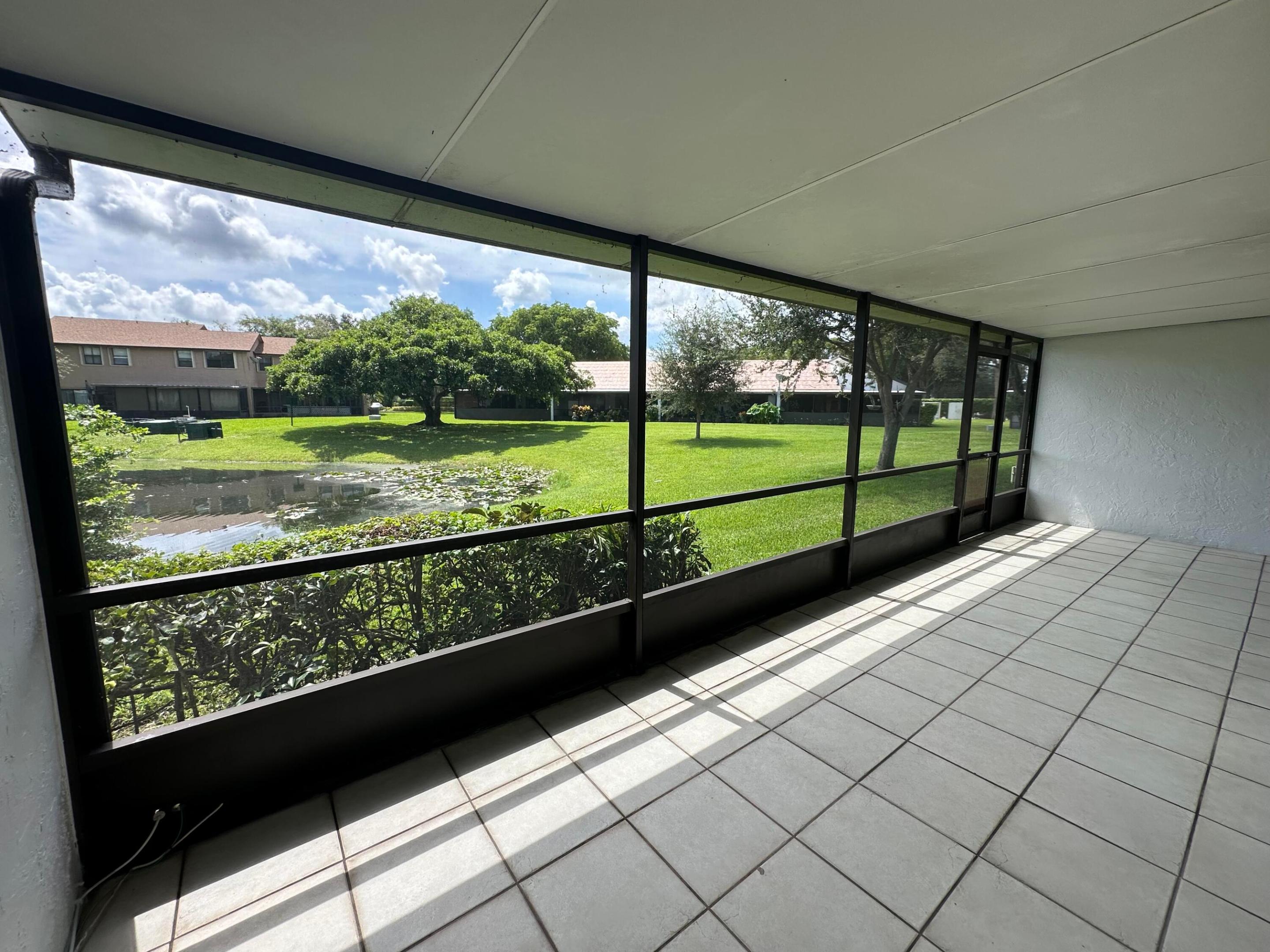 305 Lakeside, Sunrise FL 33326