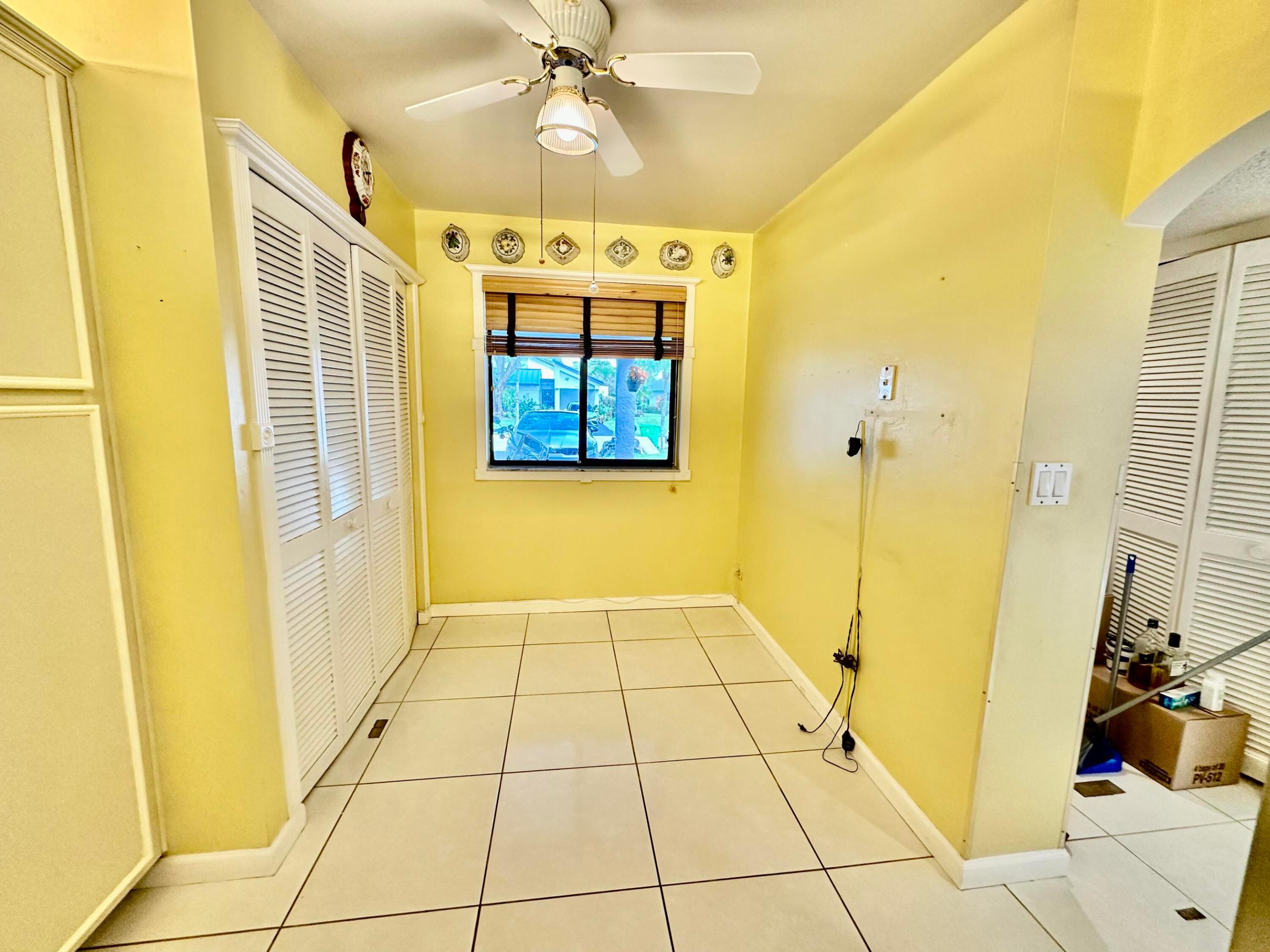 305 Lakeside, Sunrise FL 33326