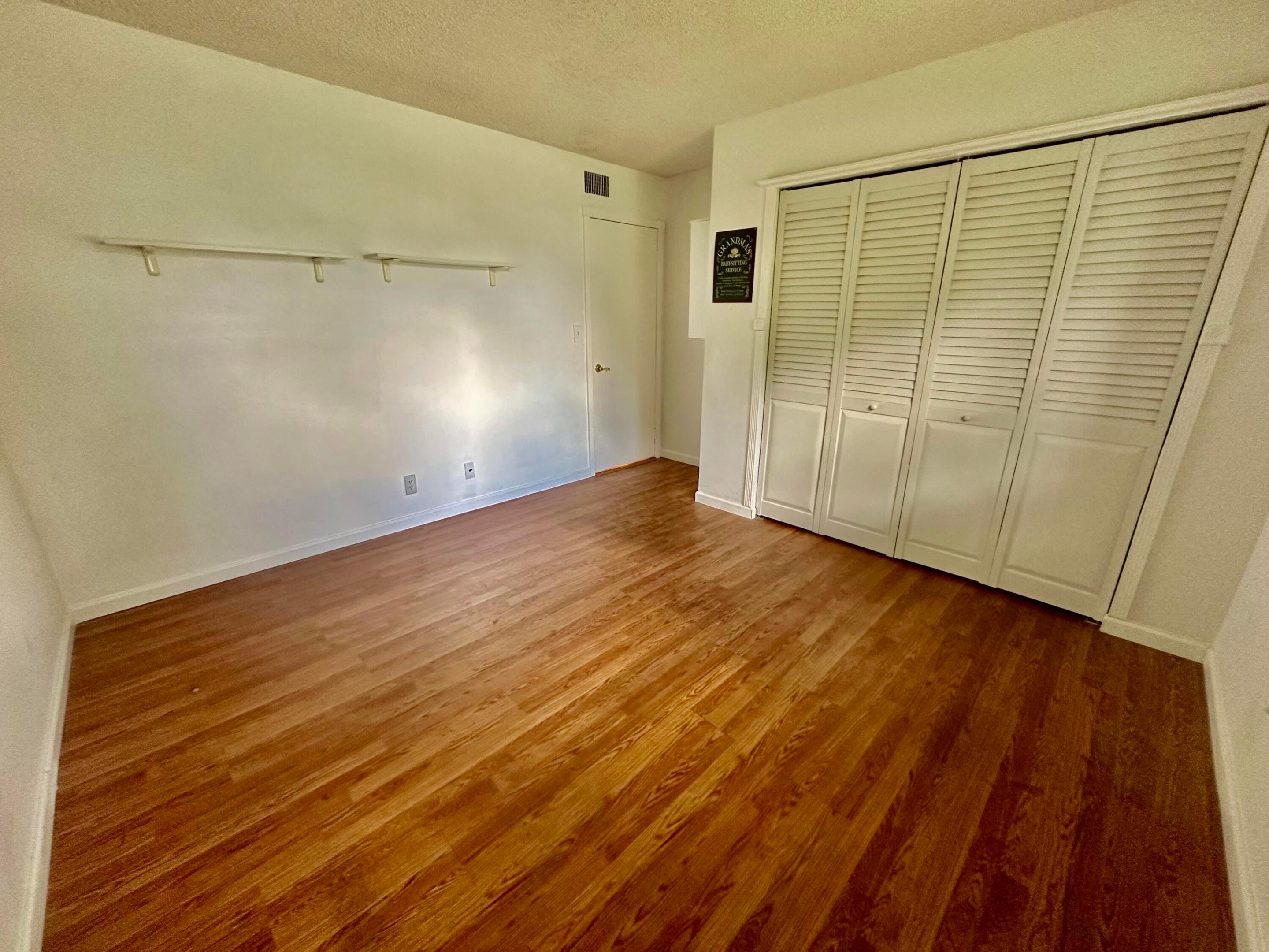 305 Lakeside, Sunrise FL 33326