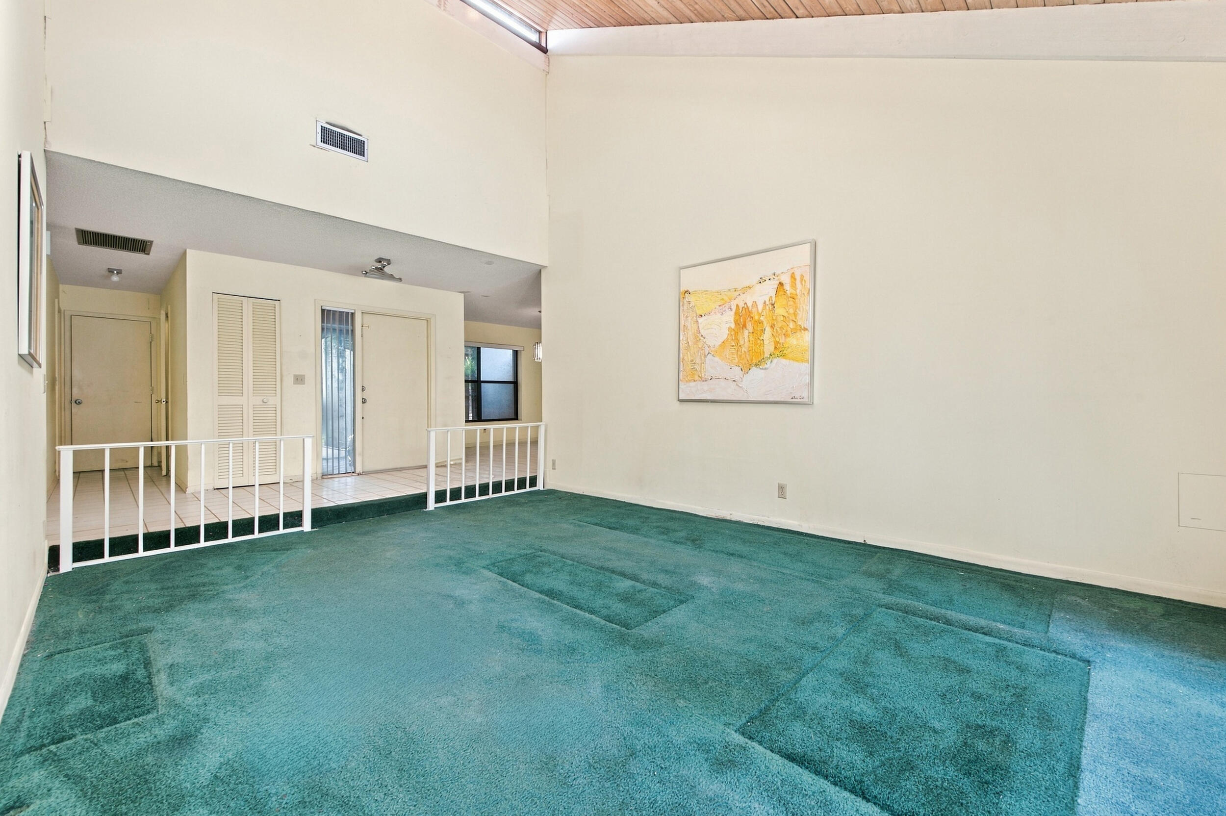 8350 NW 51ST, Lauderhill FL 33351
