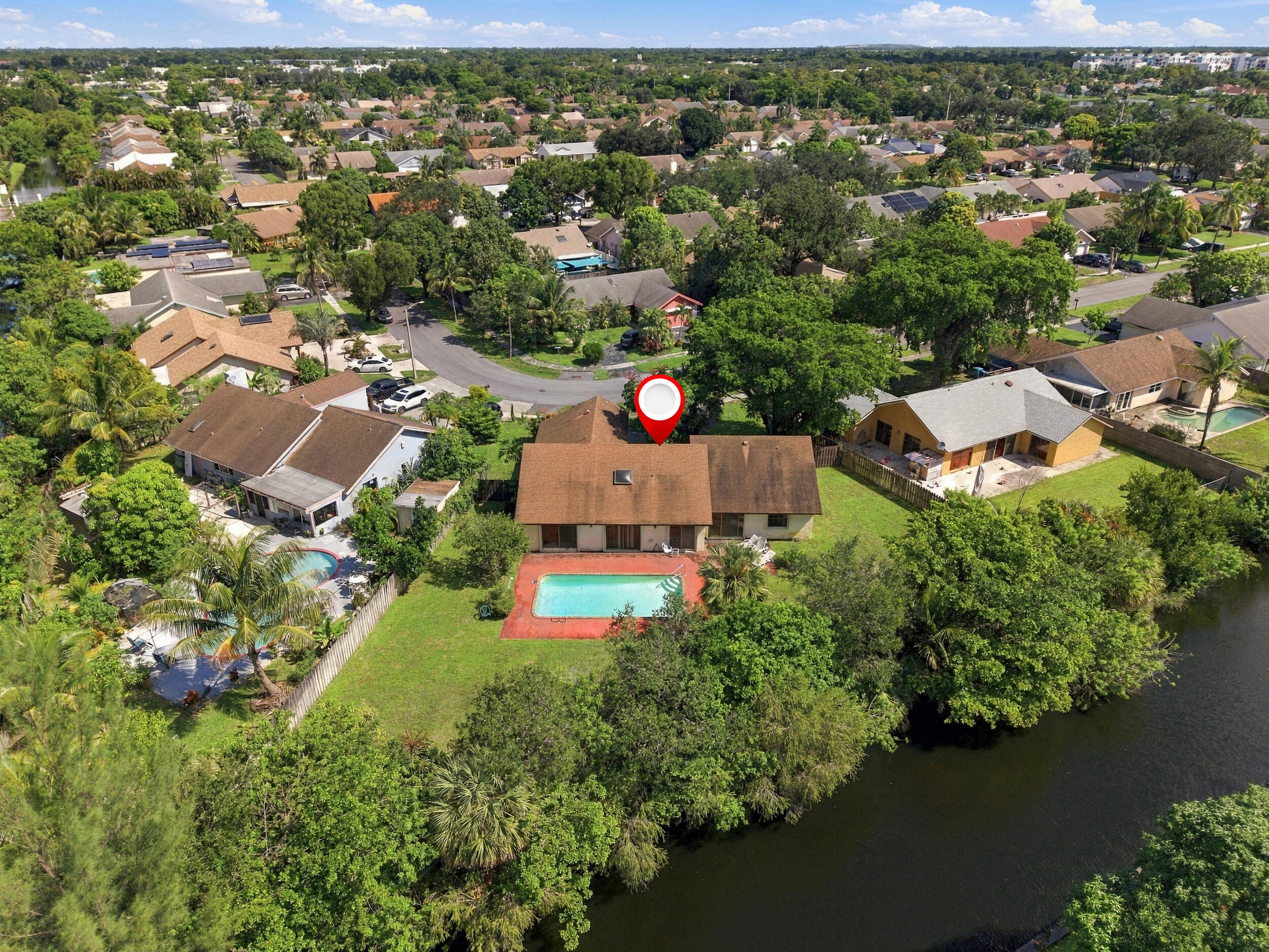 8350 NW 51ST, Lauderhill FL 33351