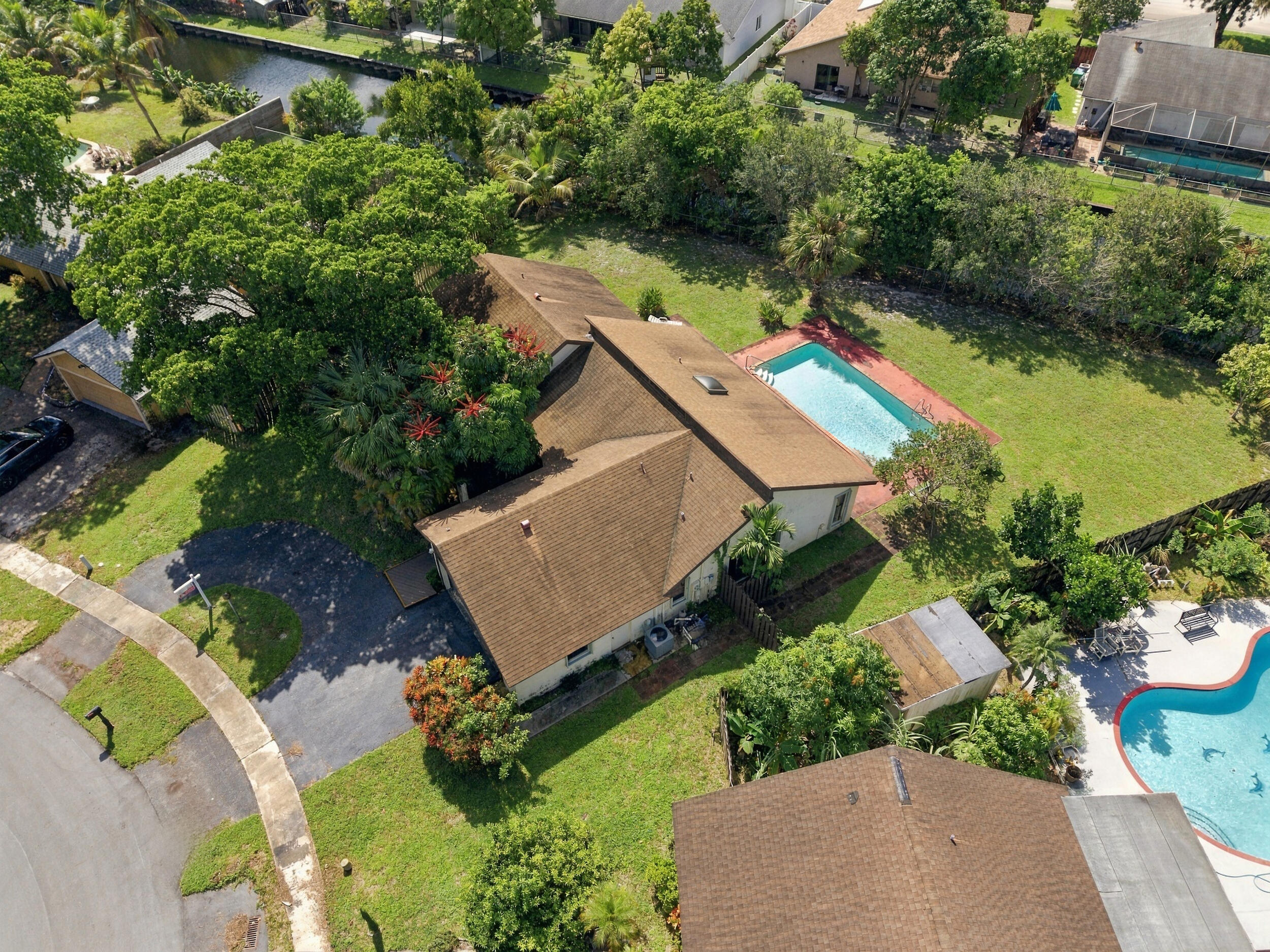 8350 NW 51ST, Lauderhill FL 33351