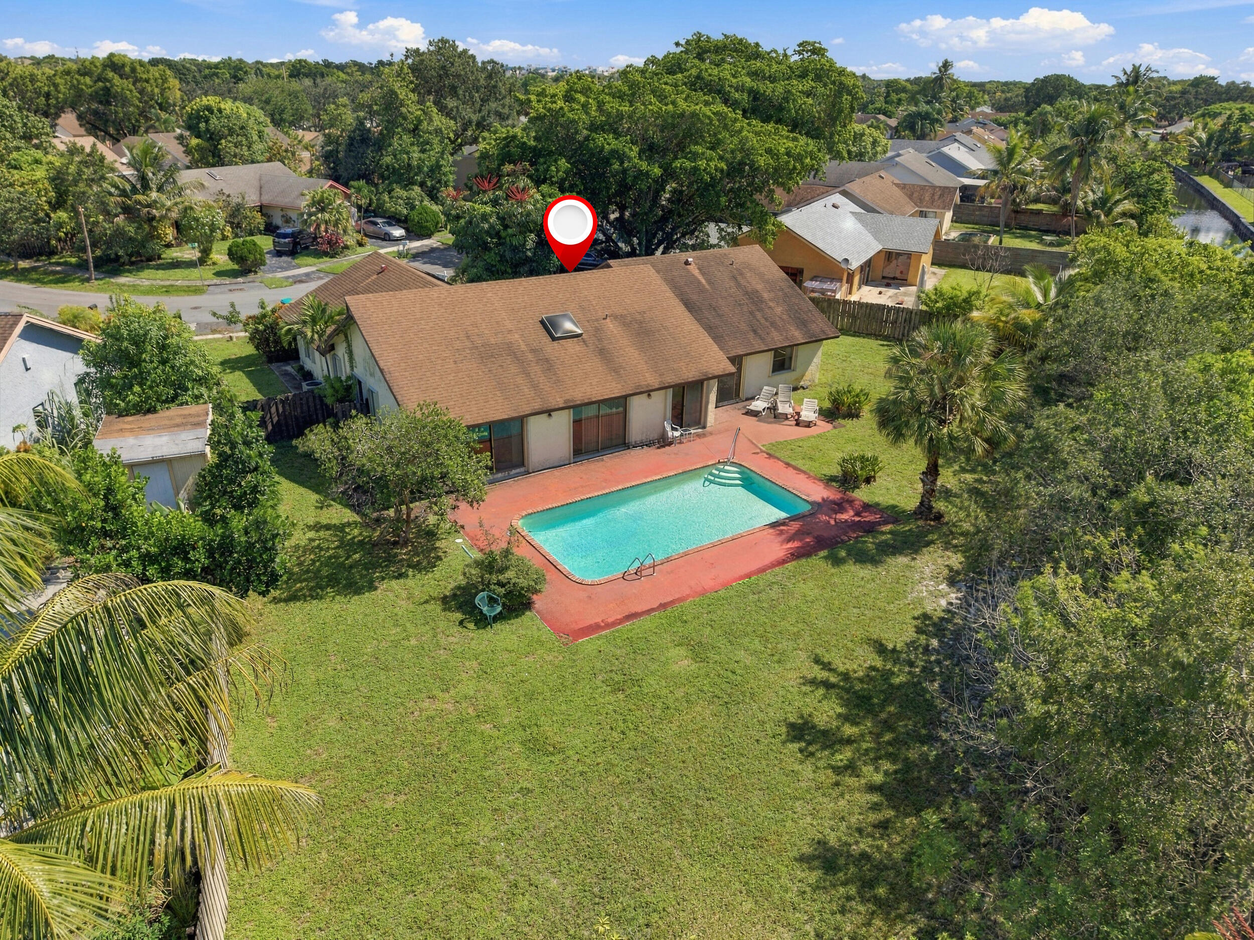 8350 NW 51ST, Lauderhill FL 33351