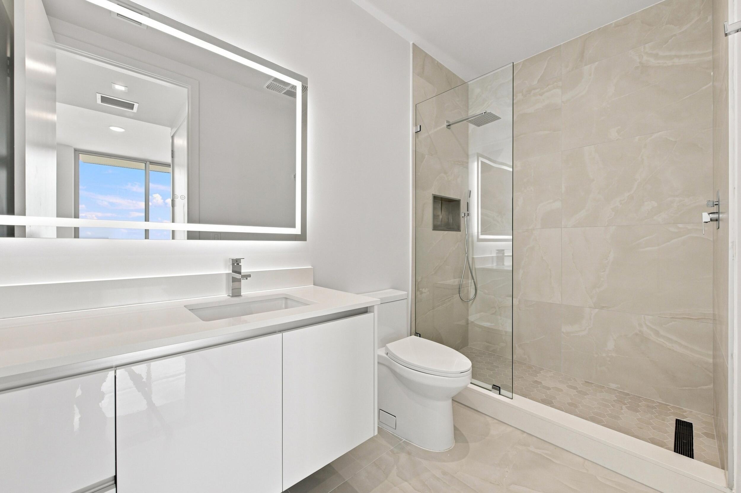 220 Lake Shore #1407, Lake Park FL 33403