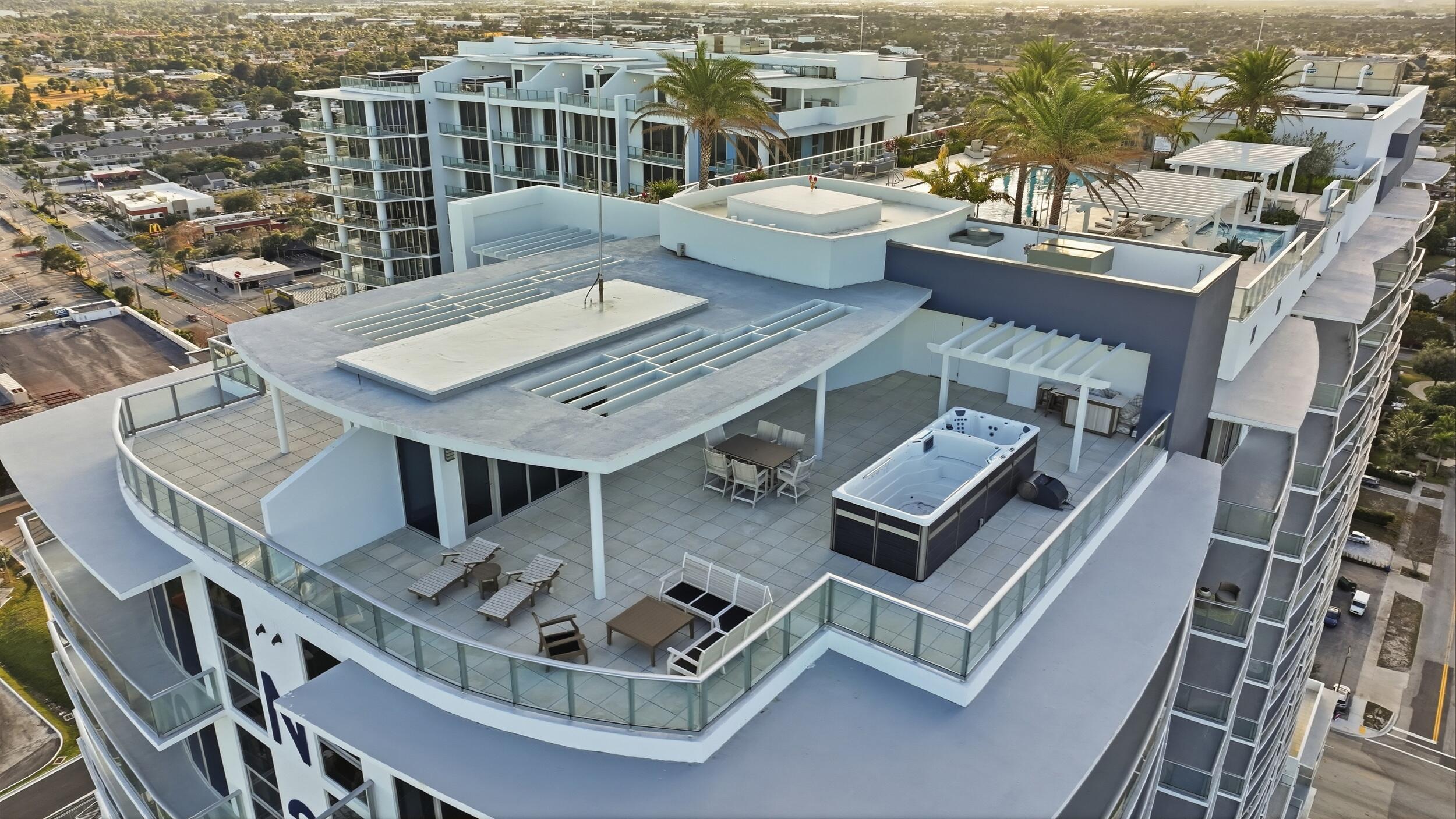 220 Lake Shore #1407, Lake Park FL 33403