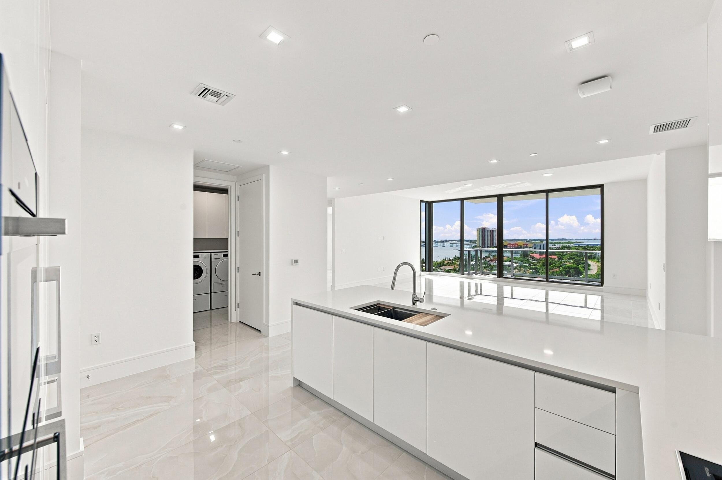 220 Lake Shore #1407, Lake Park FL 33403