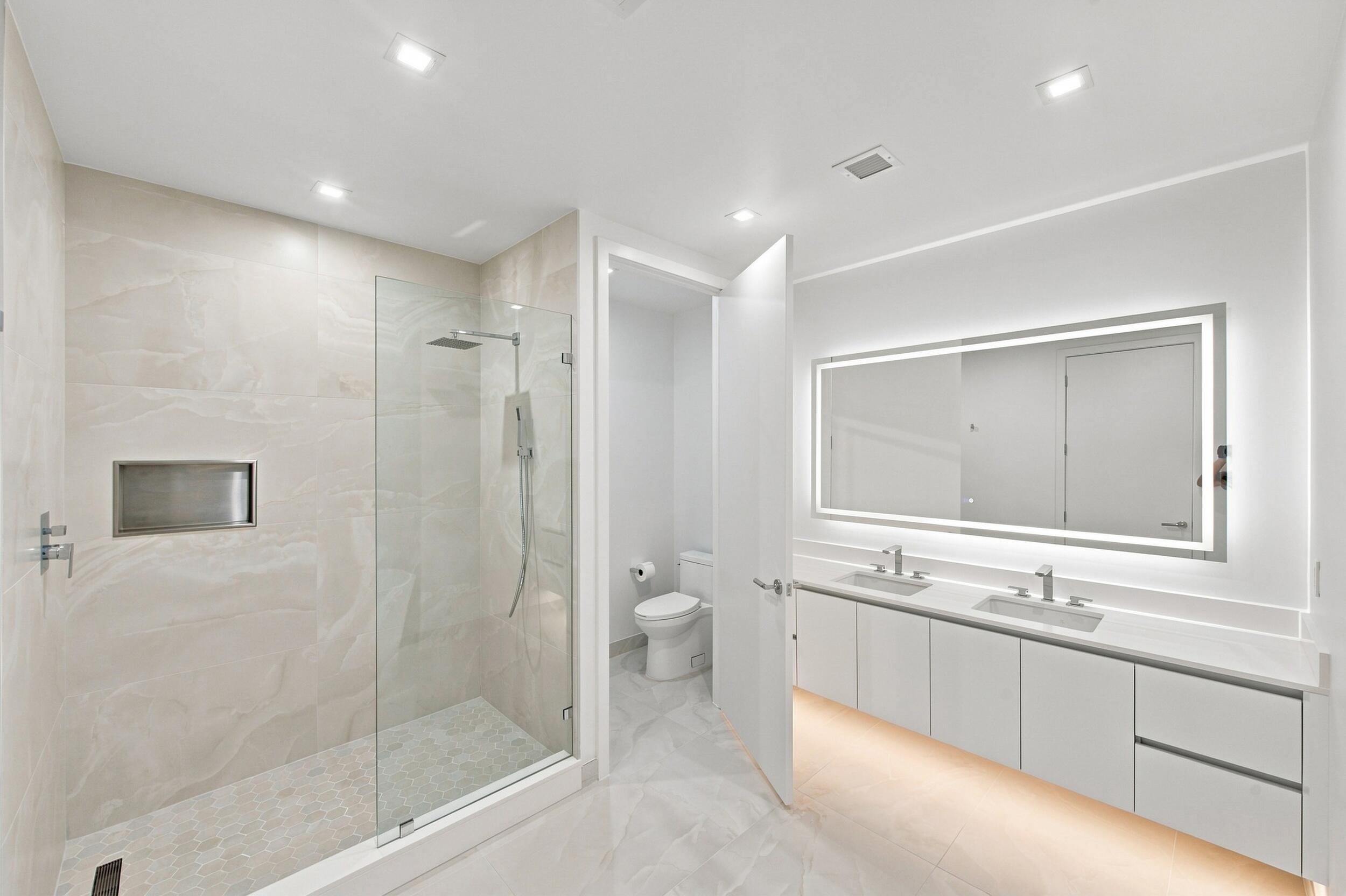220 Lake Shore #1407, Lake Park FL 33403