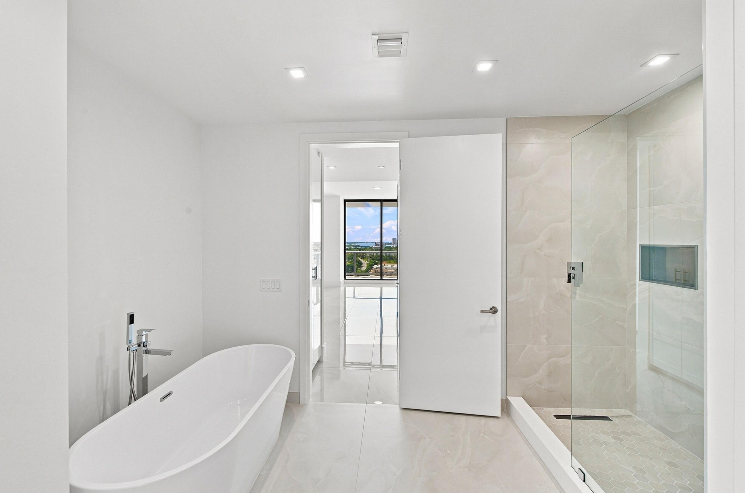 220 Lake Shore #1407, Lake Park FL 33403