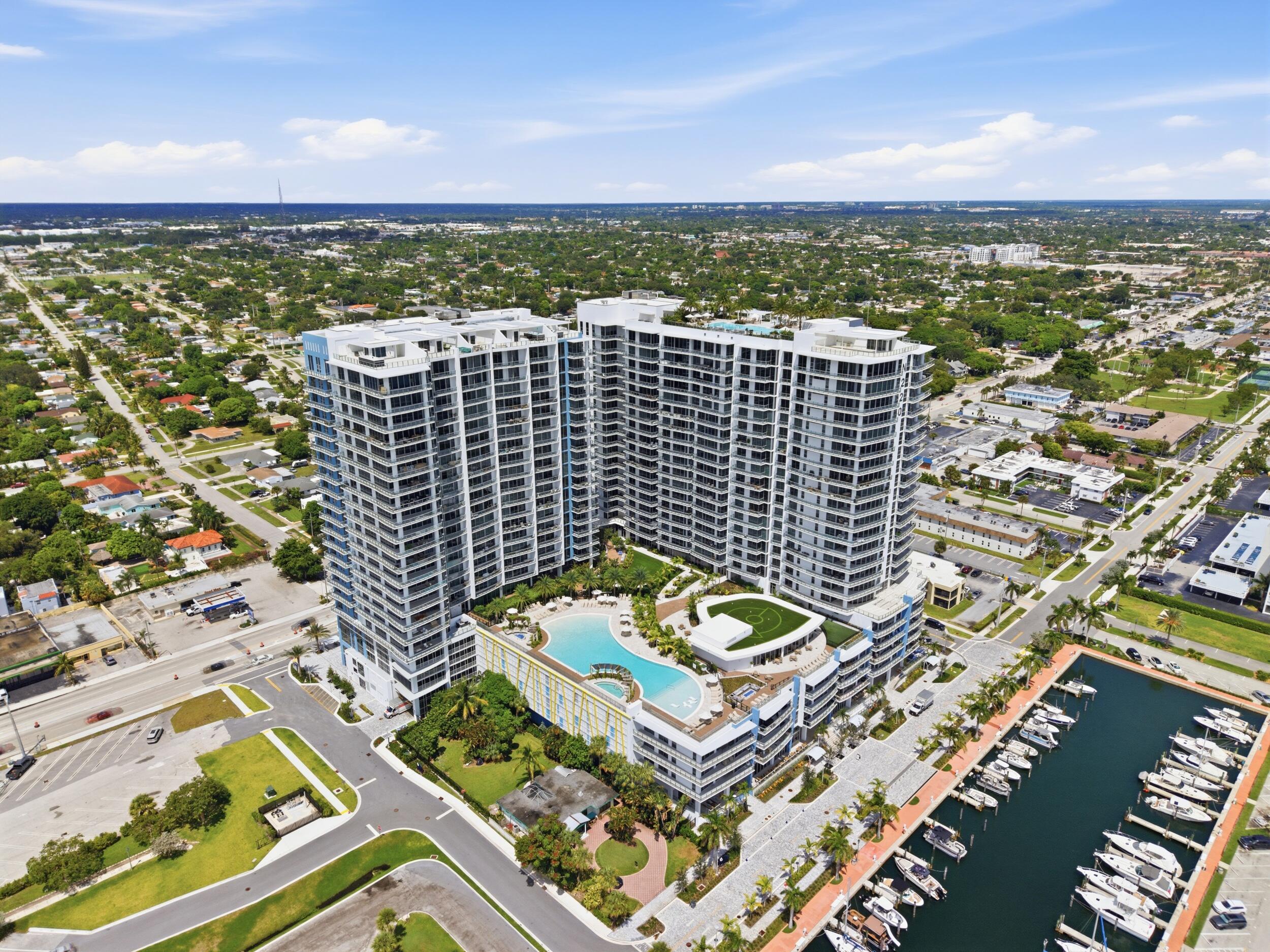 220 Lake Shore #1407, Lake Park FL 33403
