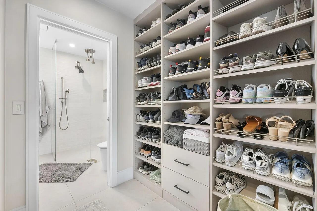 725 NE 36th, Boca Raton FL 33431